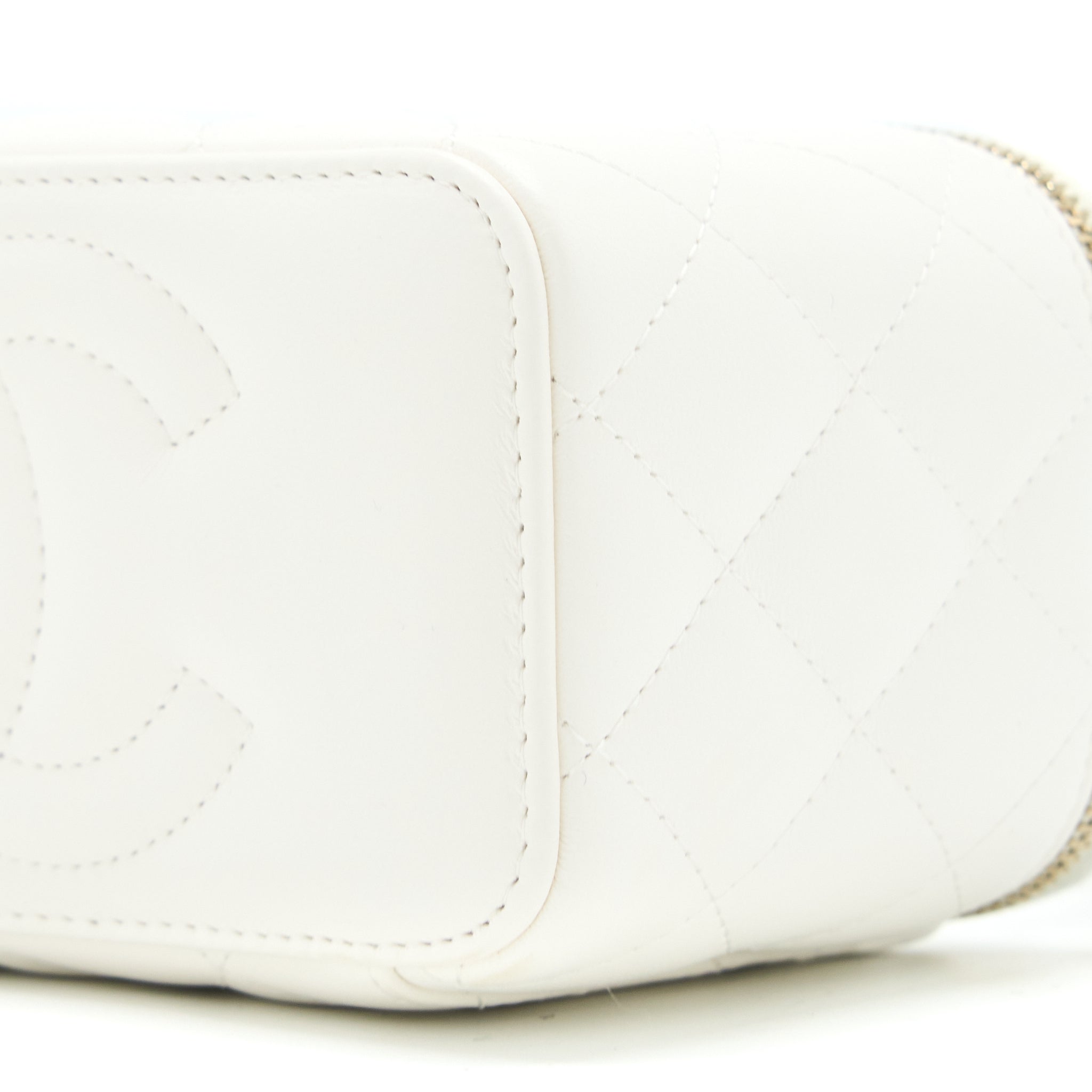 CHANEL PEARL CRUSH LONG VANITY CASE LAMBSKIN WHITE BRUSHED GHW