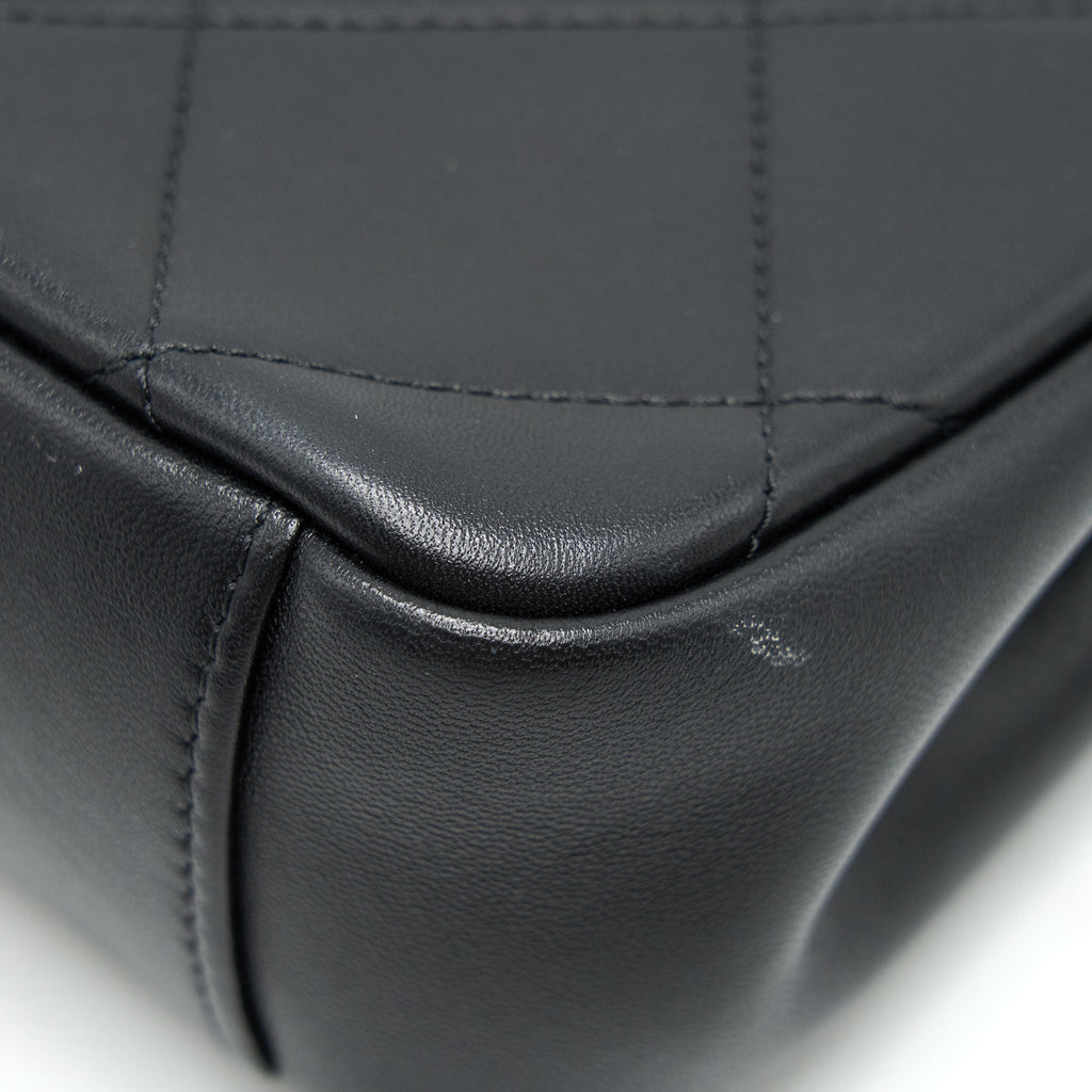 CHANEL 20P A REAL CLUTCH FLAP BAG BLACK
