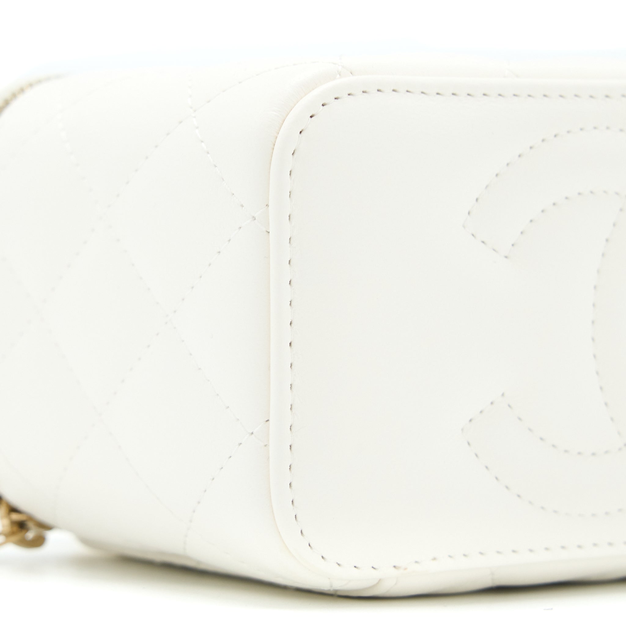 CHANEL PEARL CRUSH LONG VANITY CASE LAMBSKIN WHITE BRUSHED GHW