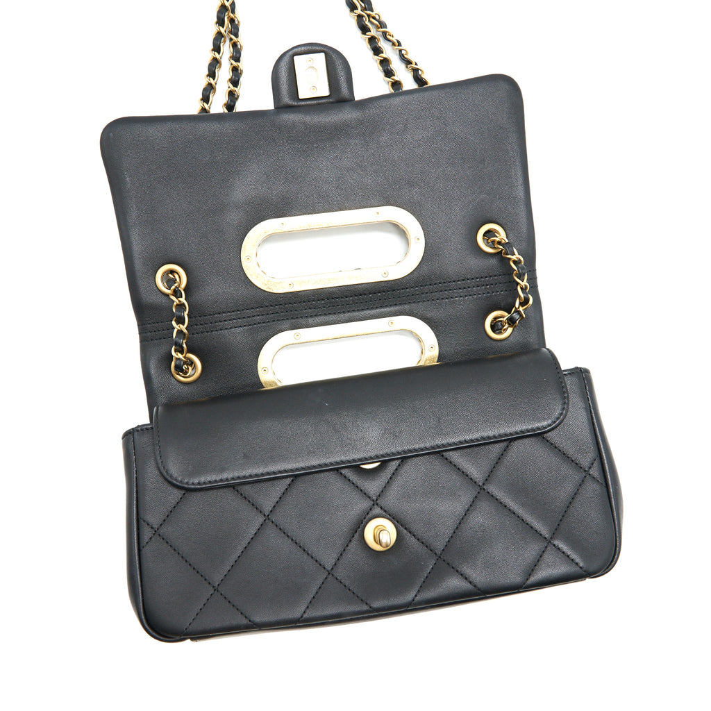 CHANEL 20P A REAL CLUTCH FLAP BAG BLACK