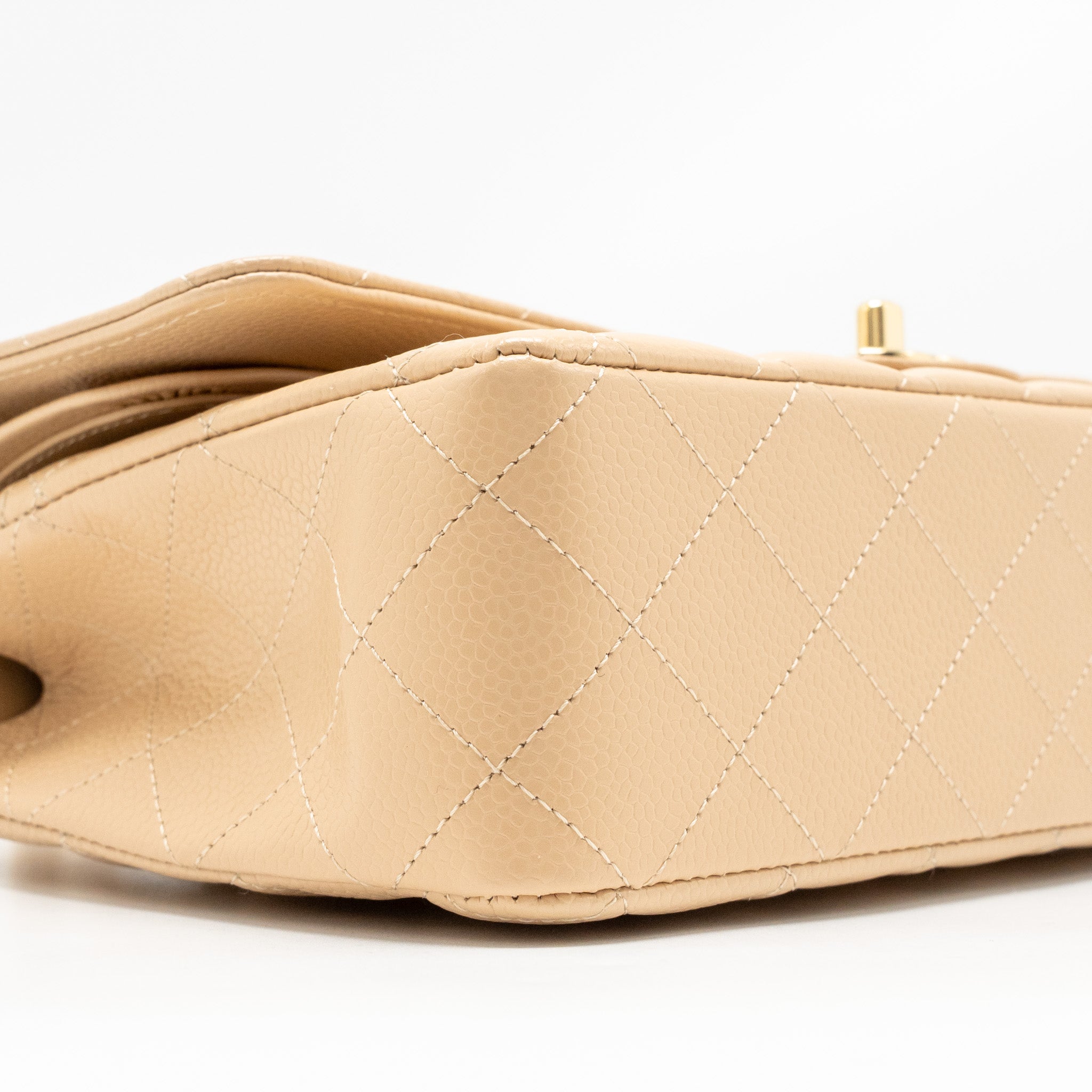 CHANEL MEDIUM CLASSIC DOUBLE FLAP BAG CAVIAR BEIGE LGHW (MICROCHIP)