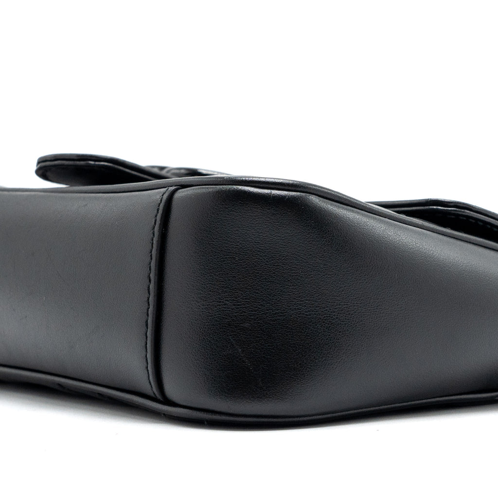 GUCCI MINI MARMONT CALFSKIN BLACK WITH BLACK HARDWARE