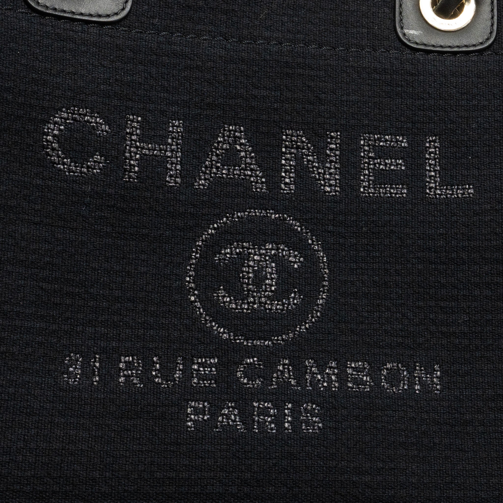 CHANEL SMALL DEAUVILLE SHOPPING TOTE BAG CALFSKIN/FABRIC BLACK LGHW (MICROCHIP)
