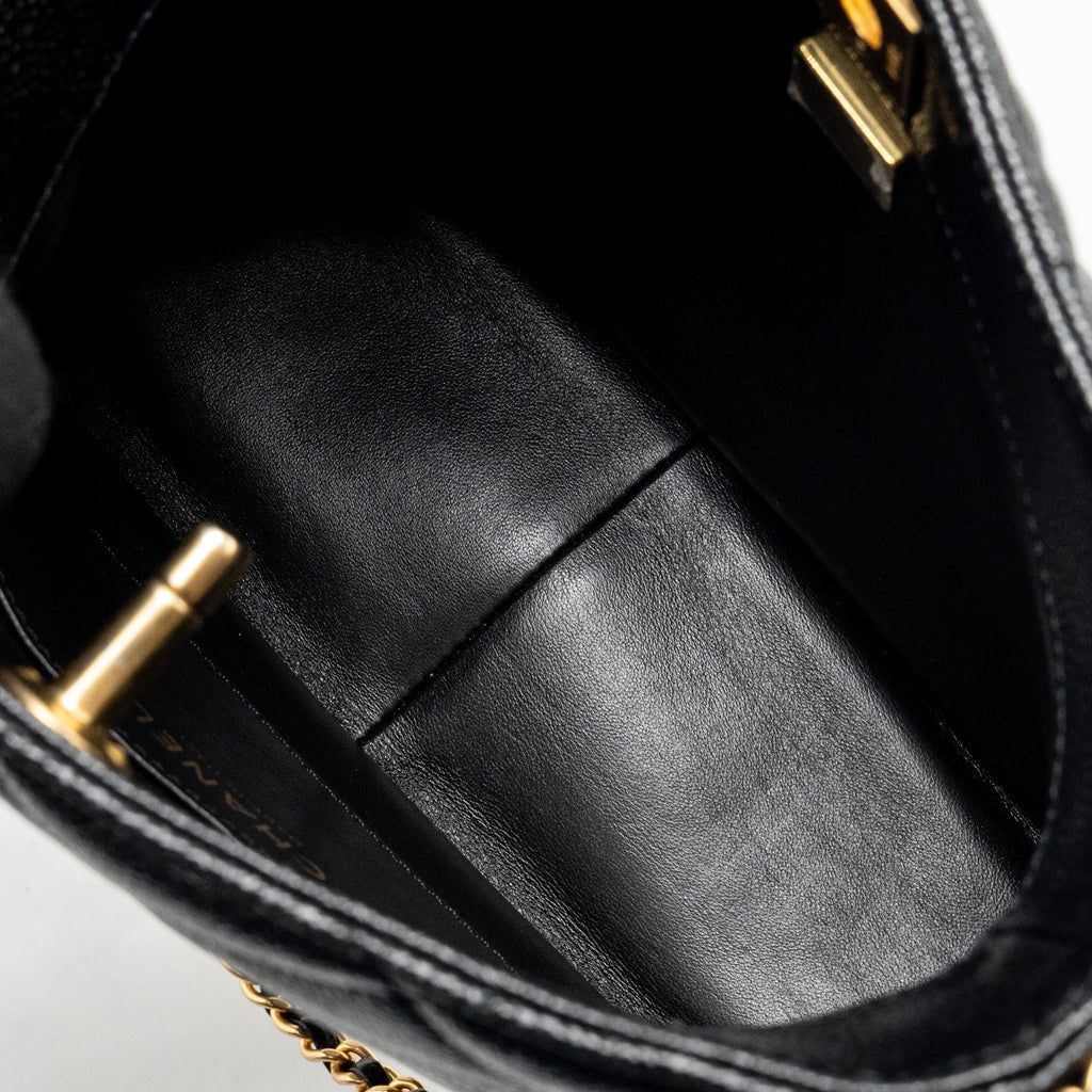 CHANEL QUILTED HOBO CAVIAR BLACK GHW (MICROCHIP)