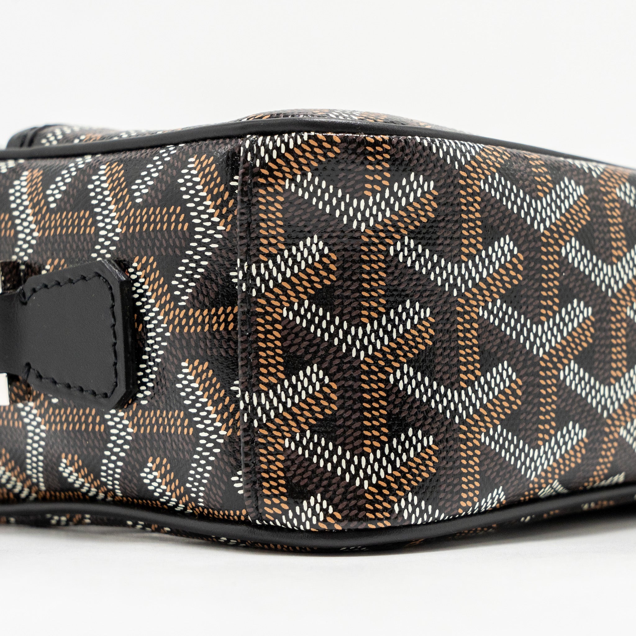GOYARD CAP VERT PM CROSSBODY BAG GOYARDINE CANVAS/LEATHER BLACK SHW