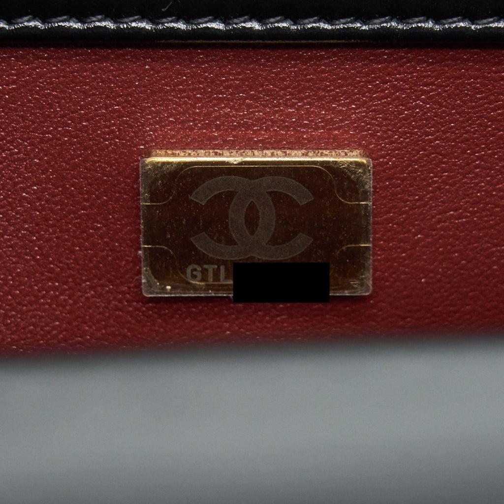 CHANEL 21A GOLD CRUSH FLAP BAG CALFSKIN BLACK GHW