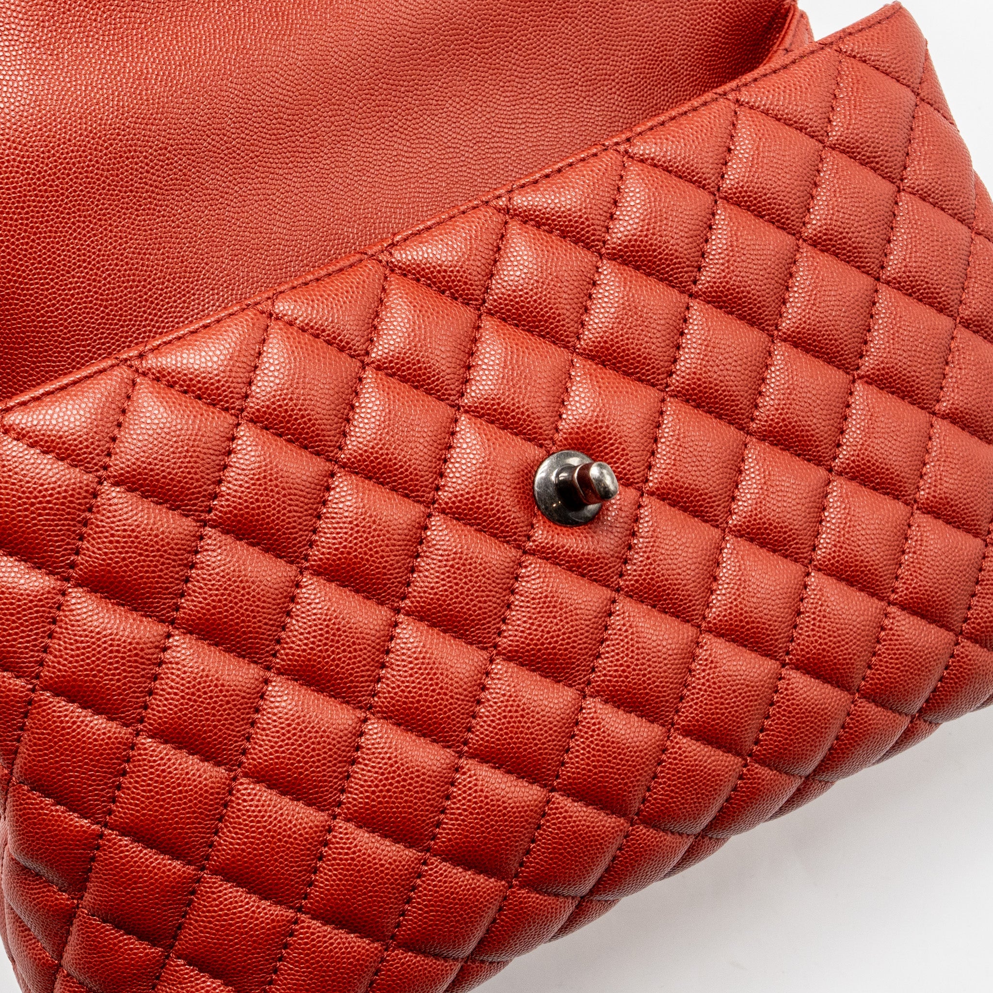 CHANEL LARGE COCO HANDLE CAVIAR DARK RED RUTHENIUM HARDWARE