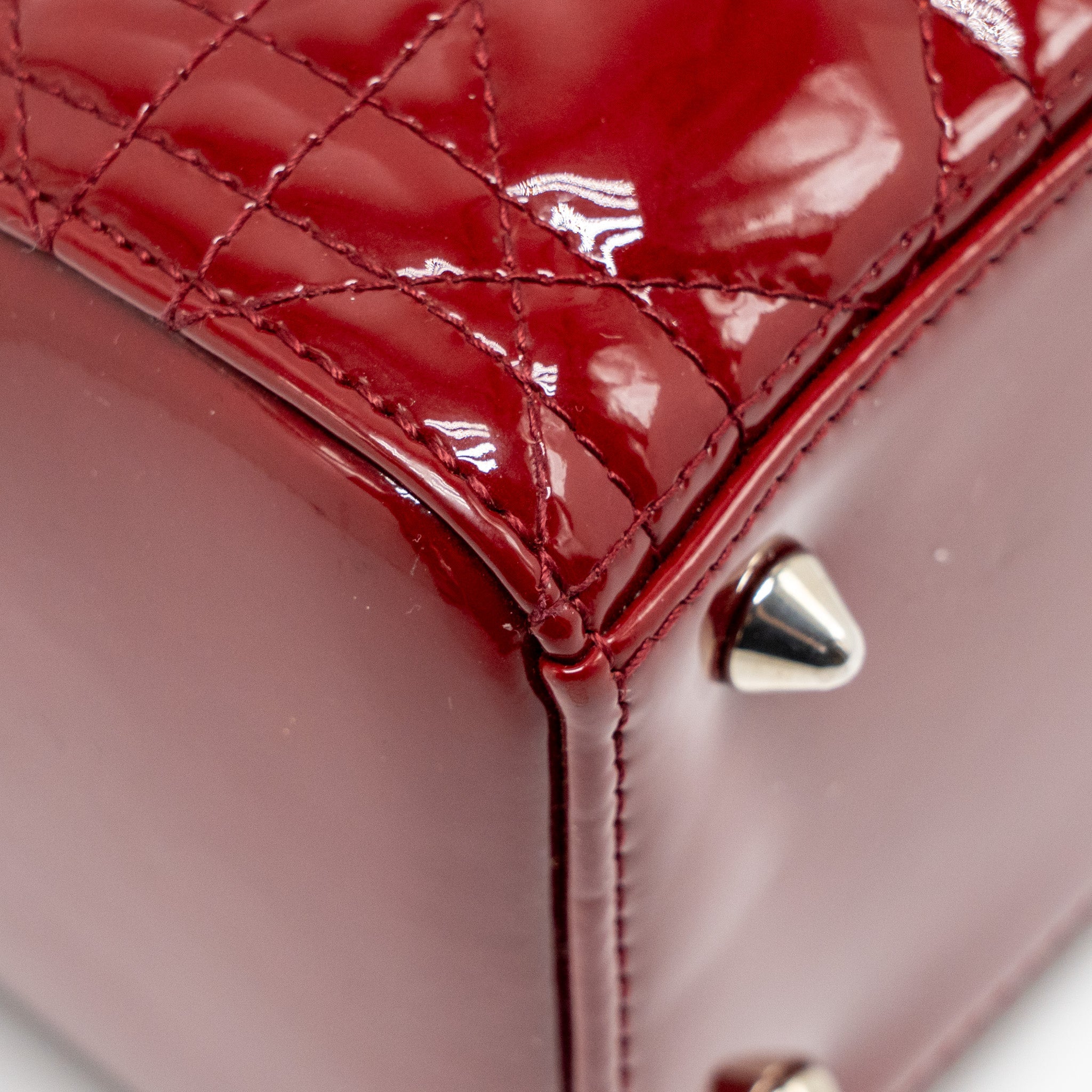 DIOR MEDIUM LADY DIOR PATENT RED SHW