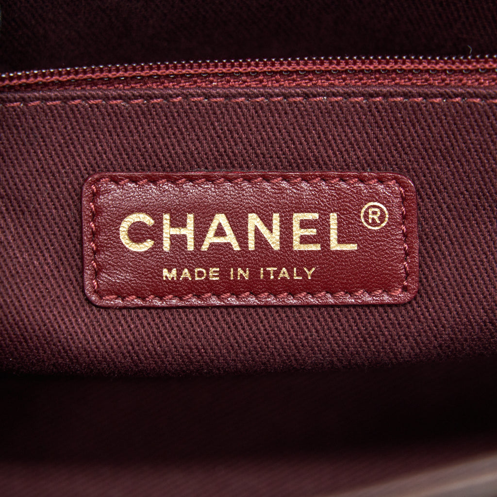 CHANEL CALFSKIN FLAP BAG WITH CHAIN BURGUNDY GHW