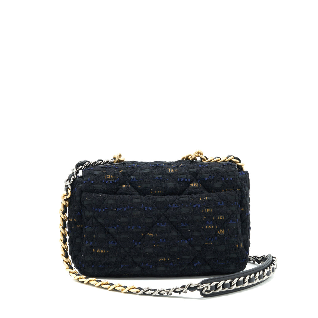 CHANEL TWEED SMALL 19 FLAP BAG