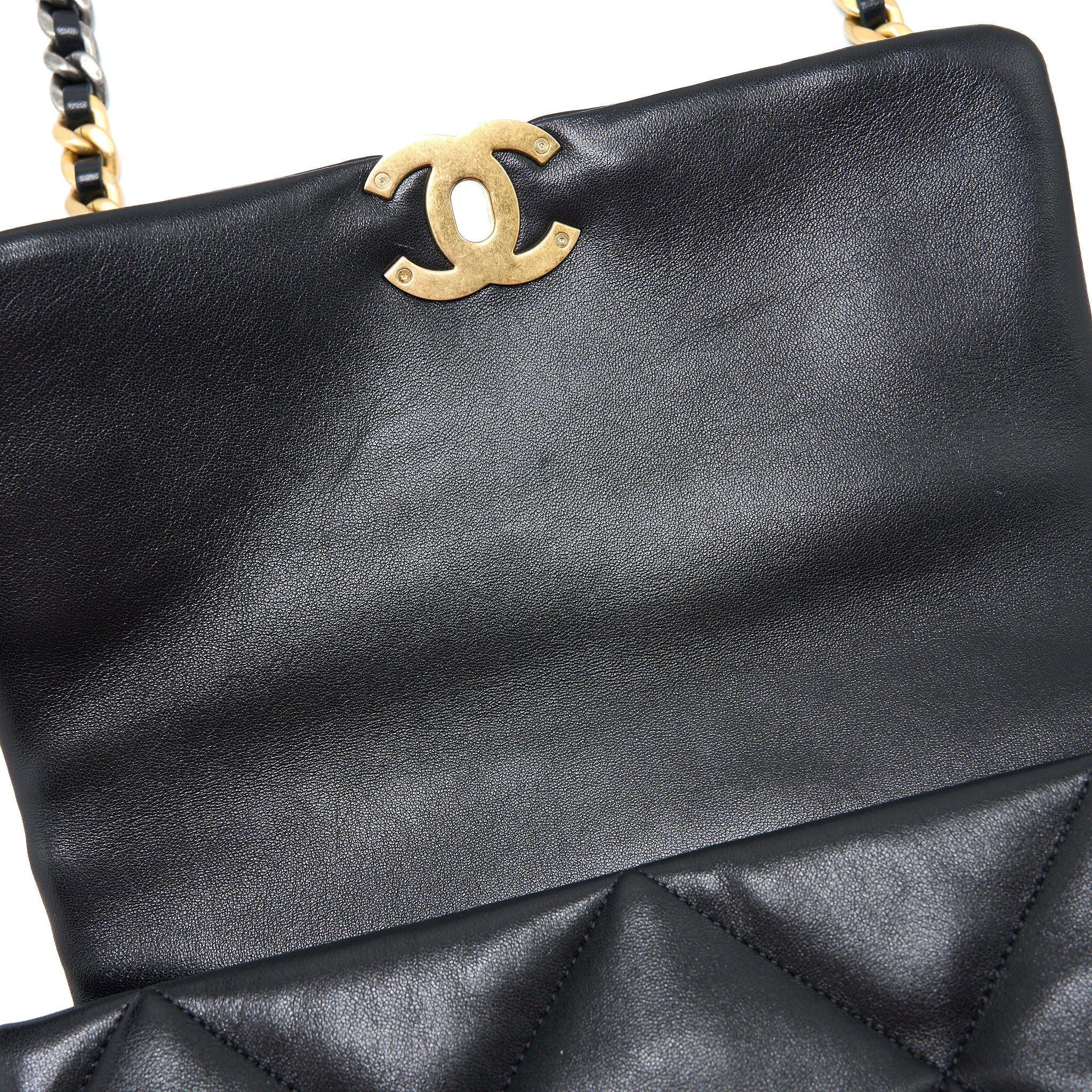 CHANEL MEDIUM 19 BAG LAMBSKIN BLACK MULTICOLOUR HARDWARE