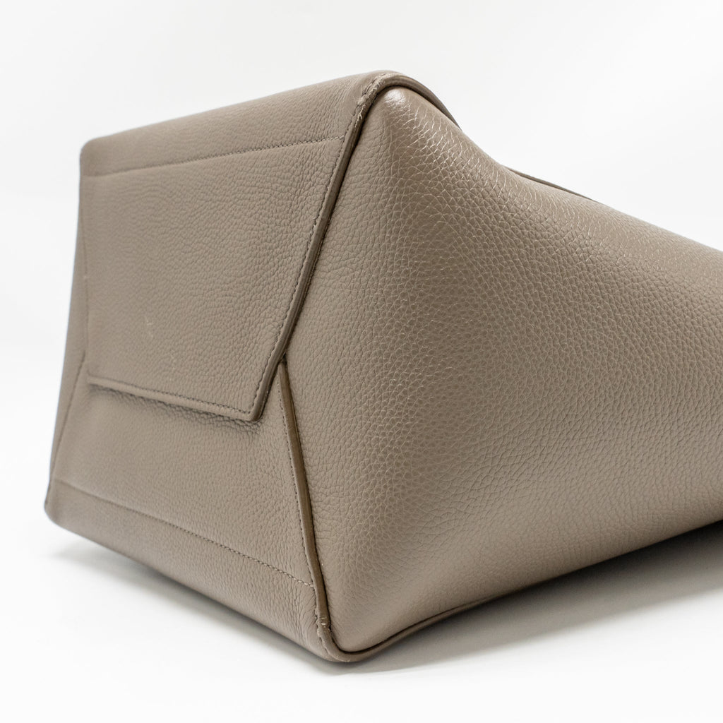 CELINE SANGLE BUCKET BAG GRAINED CALFSKIN GREY GHW
