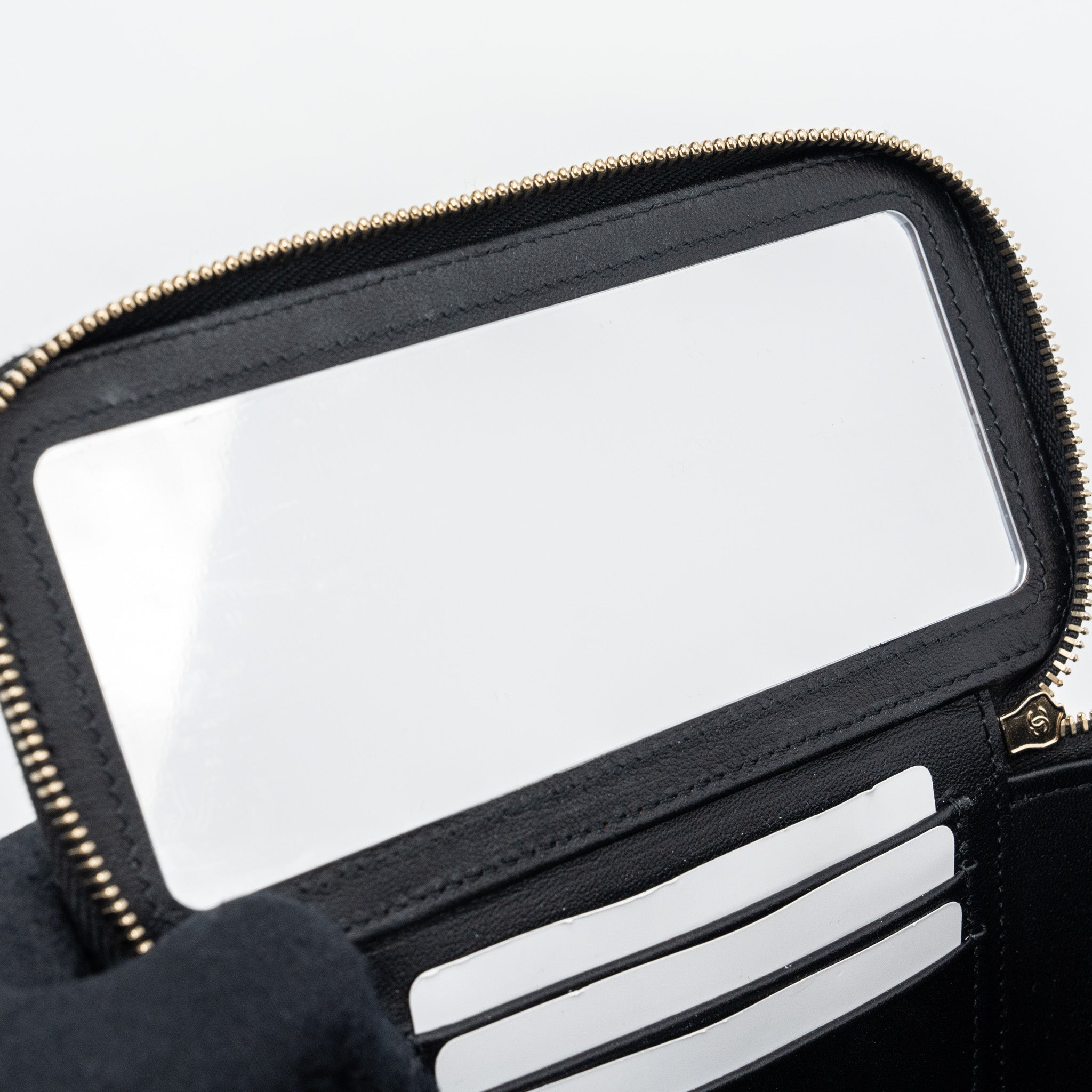 CHANEL TOP HANDLE LONG VANITY WITH CHAIN LAMBSKIN BLACK LGHW(MICROCHIP)