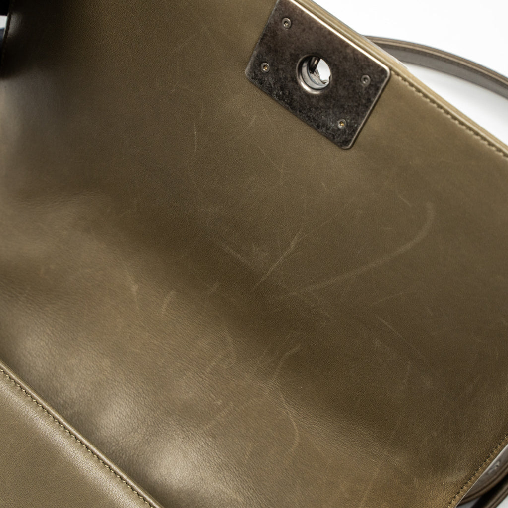 CHANEL MEDIUM BOY BAG LAMBSKIN KHAKI RUTHENIUM HARDWARE