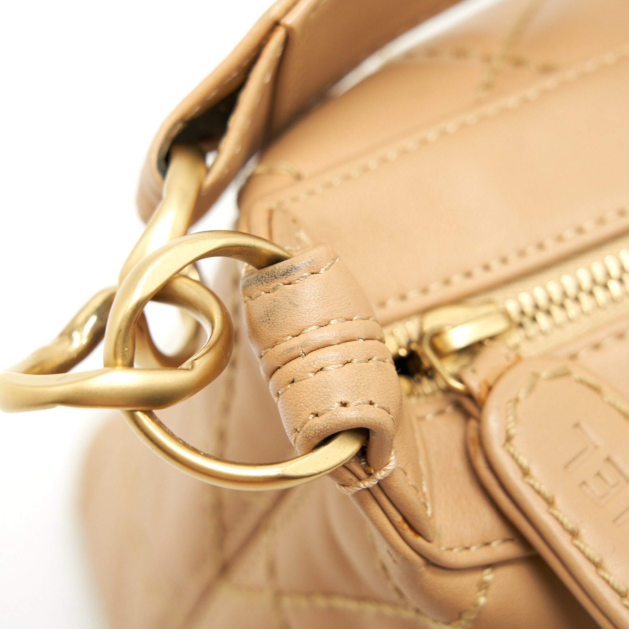 CHANEL VINTAGE QUILTED BEIGE SHOULDER BAG