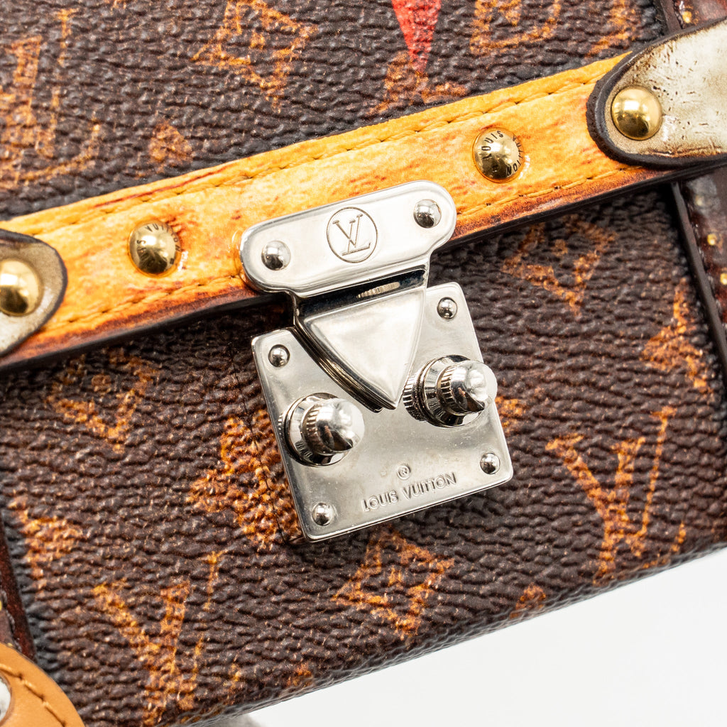 LOUIS VUITTON ESSENTIAL TRUNK MINI BAG/BAG CHARM MONOGRAM CANVAS MULTICOLOUR HARDWARE