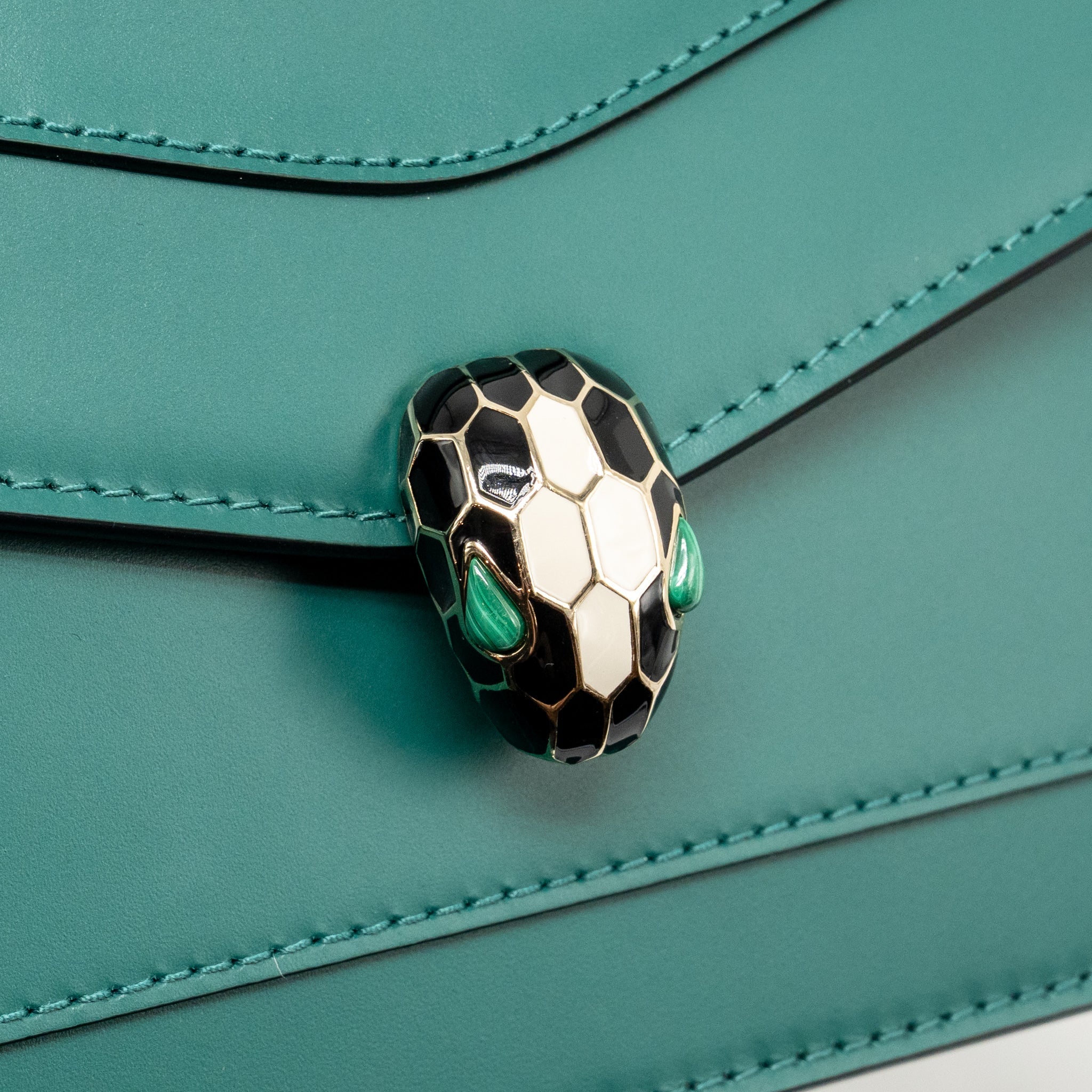 BVLGARI SERPENTI FOREVER WALLET ON CHAIN CALFSKIN GREEN LGHW