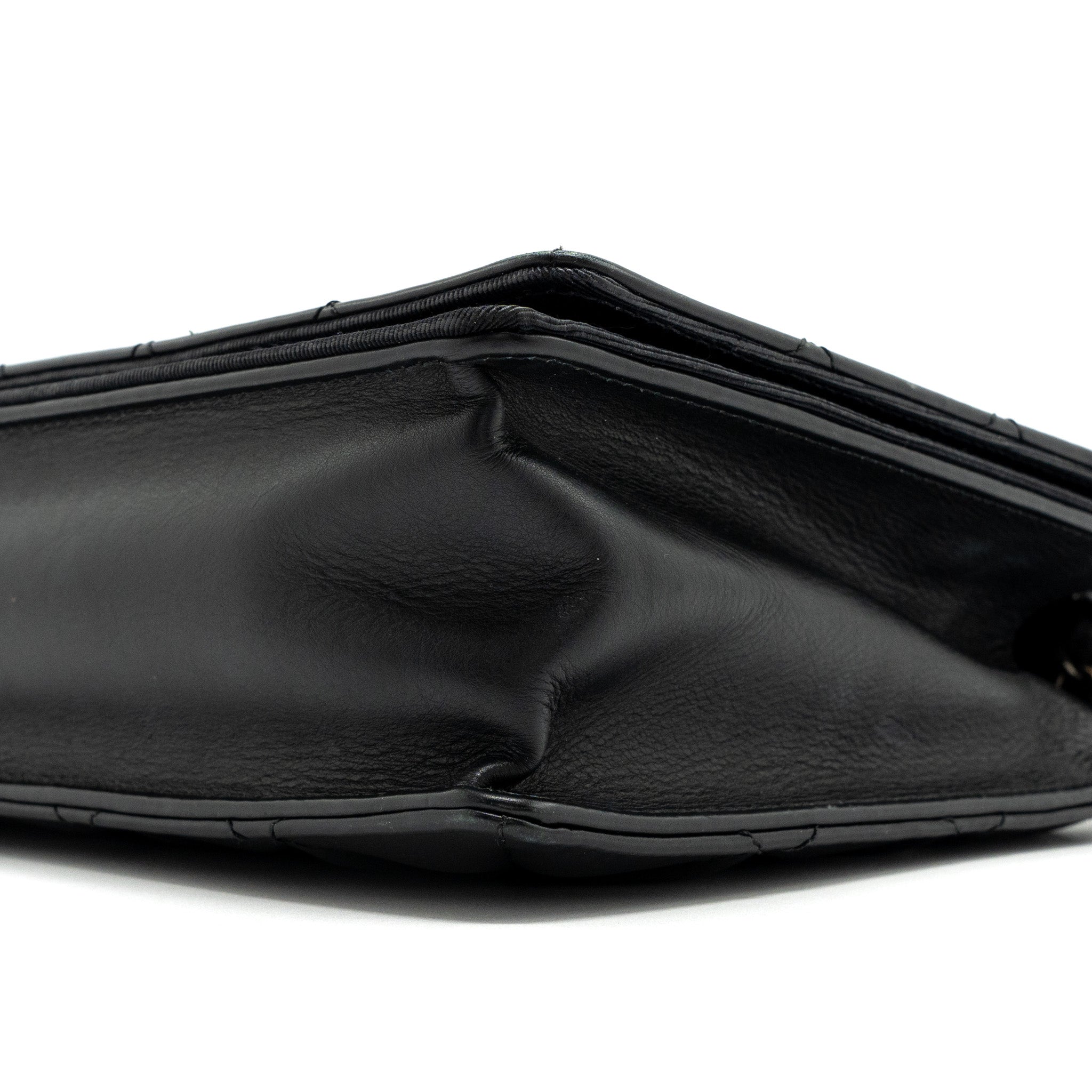 CHANEL QUILTED FLAP BAG CALFSKIN BLACK RUTHENIUM HARDWARE