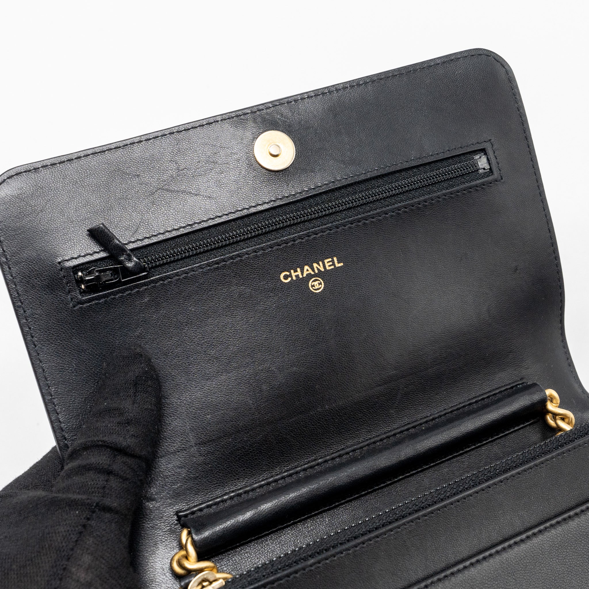 CHANEL BOY WALLET ON CHAIN LAMBSKIN BLACK BRUSHED GHW