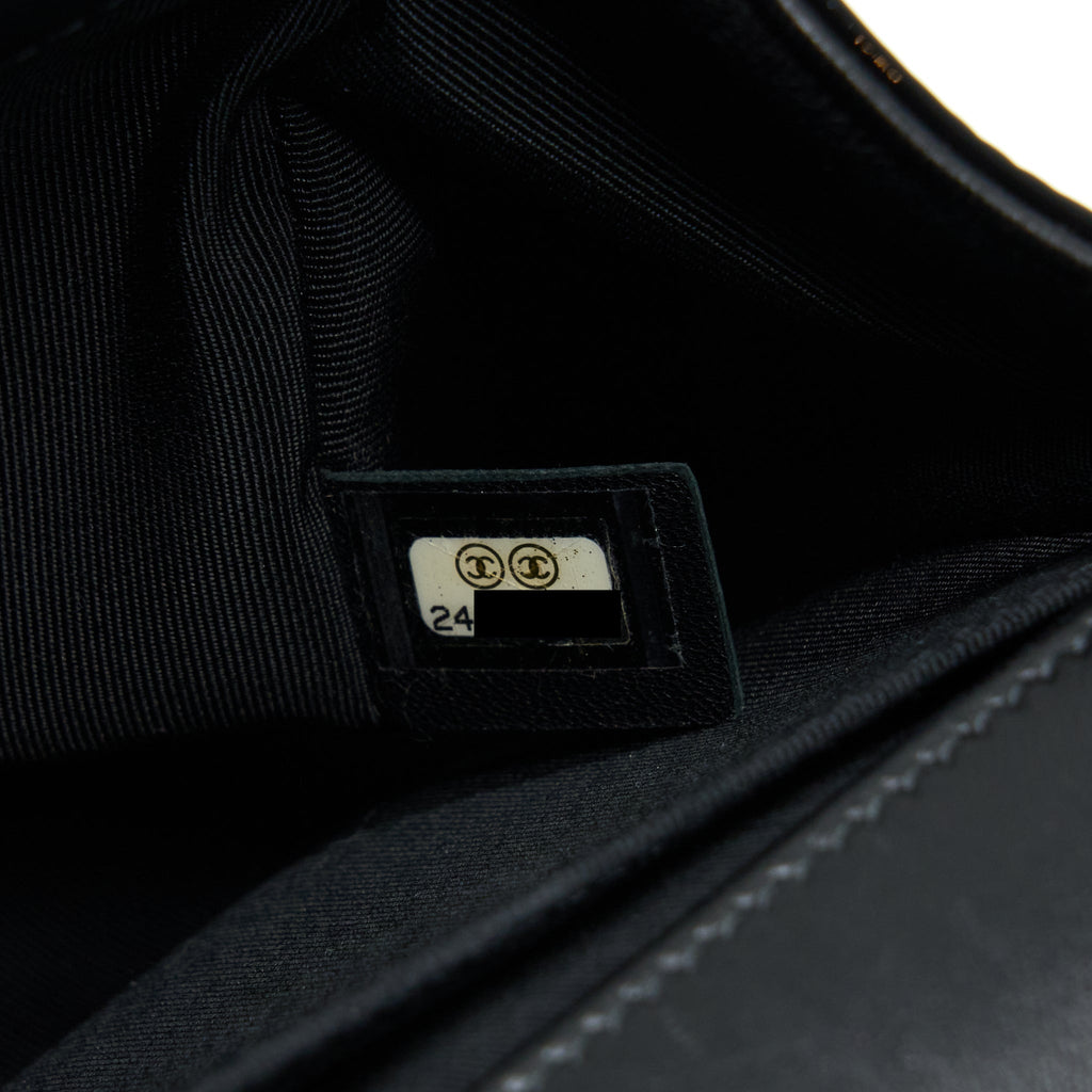 CHANEL MEDIUM BOY BAG CHEVRON LIMITED PATENT BLACK SHW
