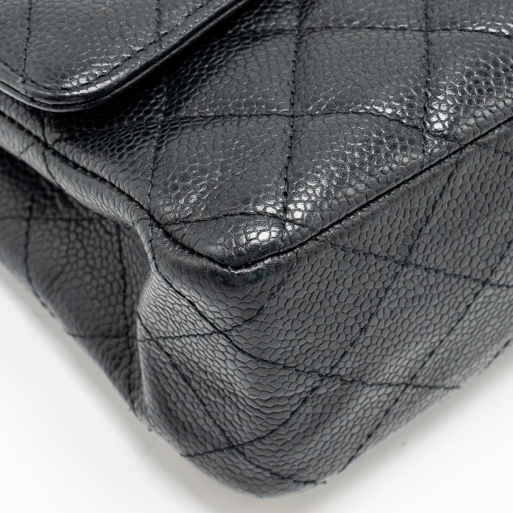 CHANEL MEDIUM CLASSIC DOUBLE FLAP BAG CAVIAR BLACK GHW
