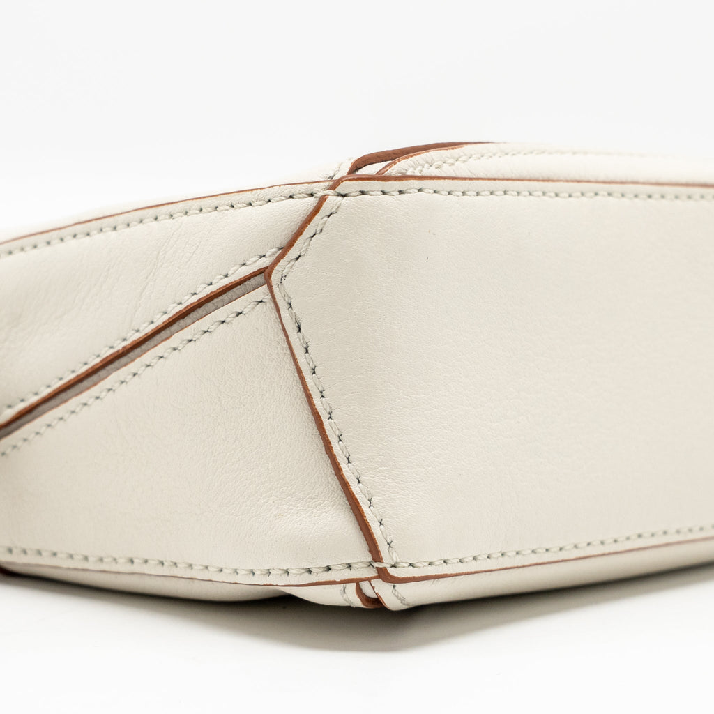 LOEWE NANO PUZZLE BAG CALFSKIN WHITE SHW