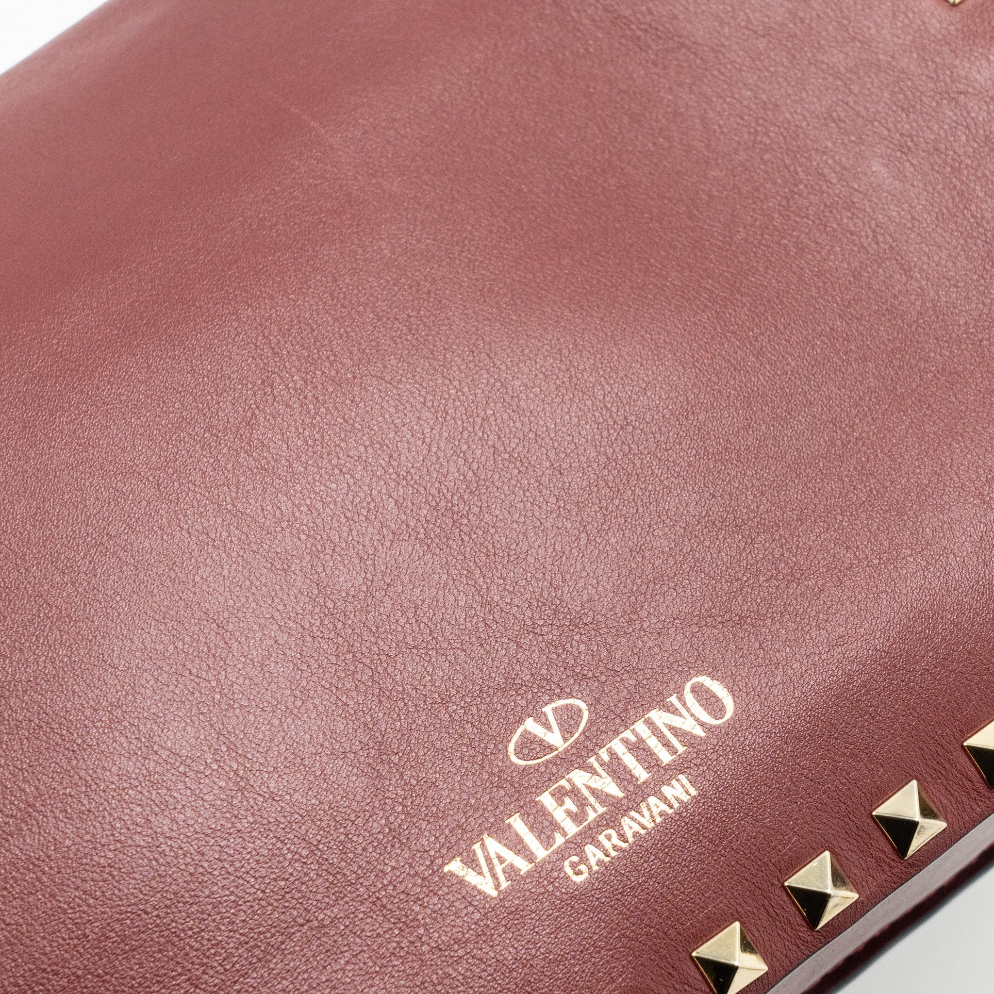 VALENTINO ROCKSTUD FLAP BAG CALFSKIN RED GHW