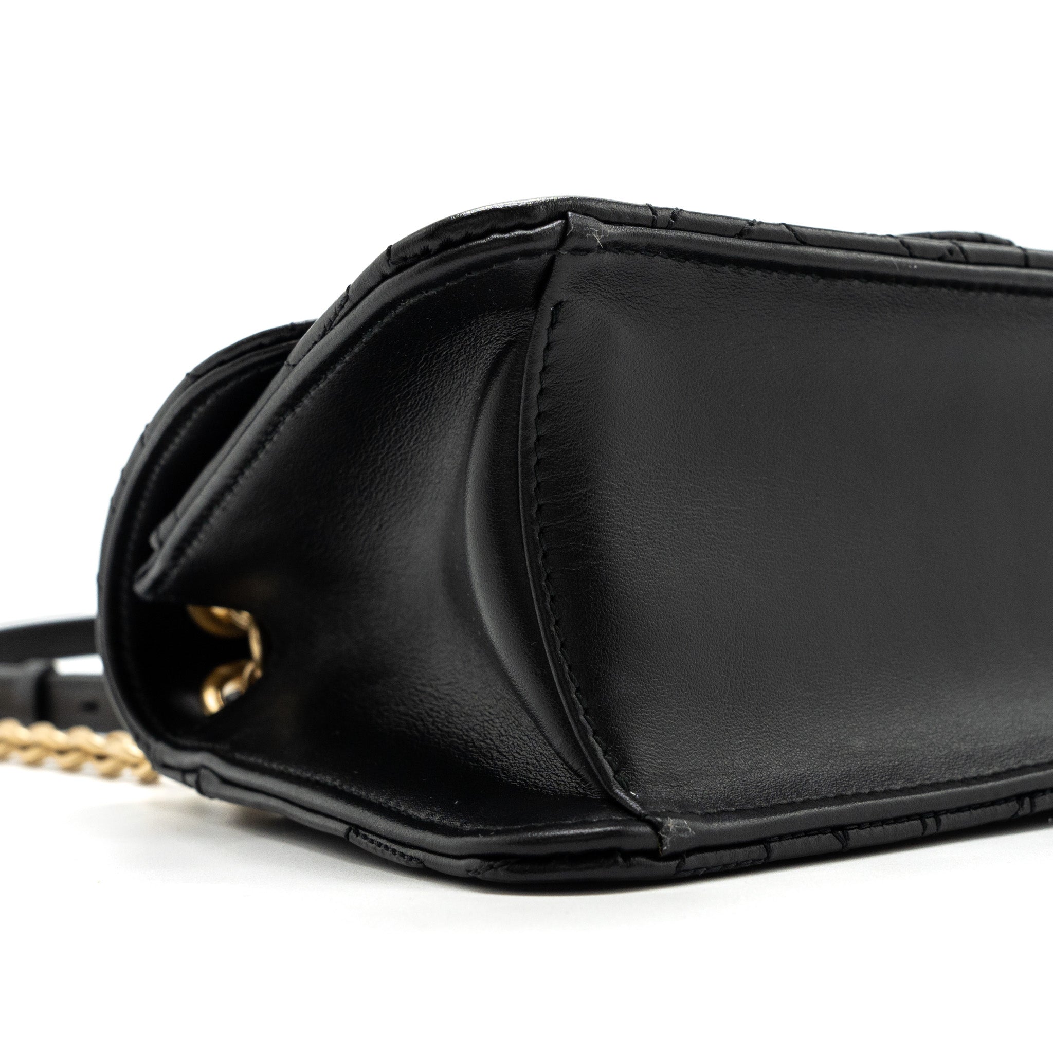 SALVATORE FERRAGAMO GLANCING QUILTED LEATHER SHOULDER BAG CALFSKIN BLACK GHW