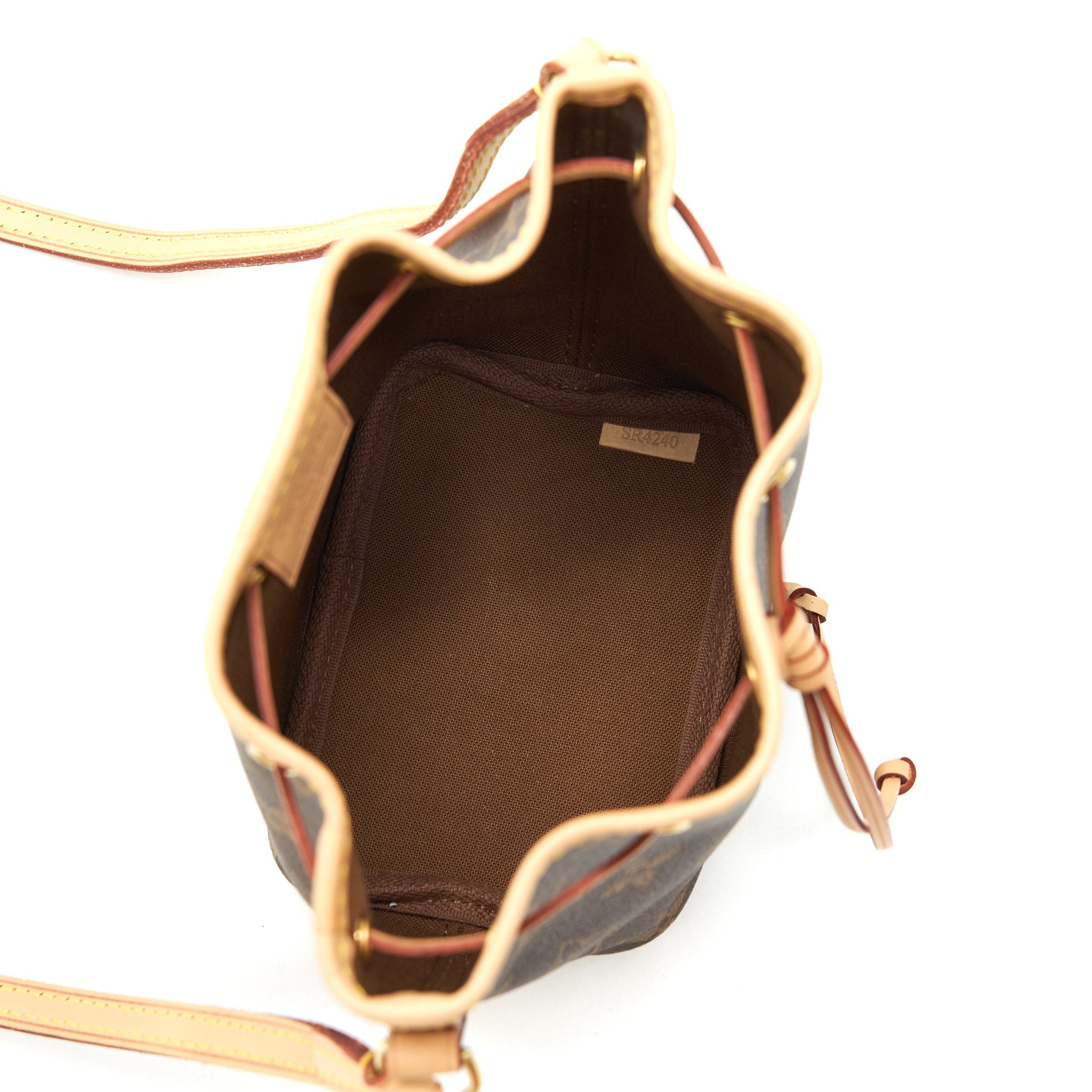 LOUIS VUITTON NANO NOE YEAR 2020