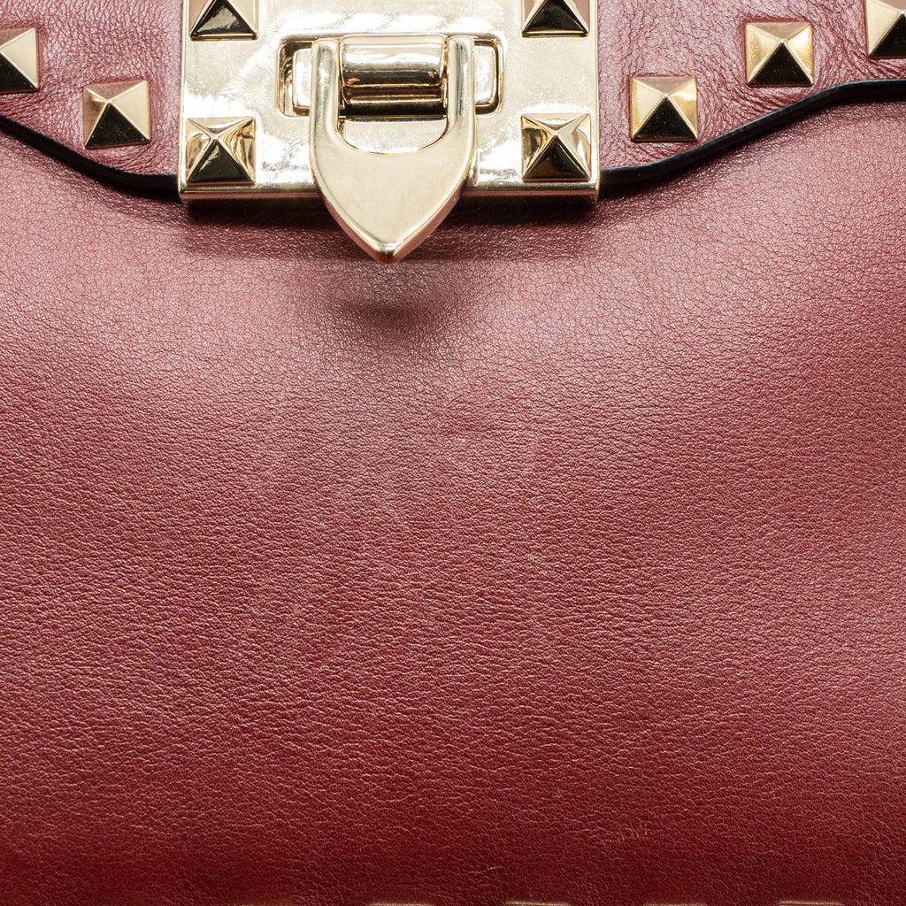 VALENTINO ROCKSTUD FLAP BAG CALFSKIN RED GHW