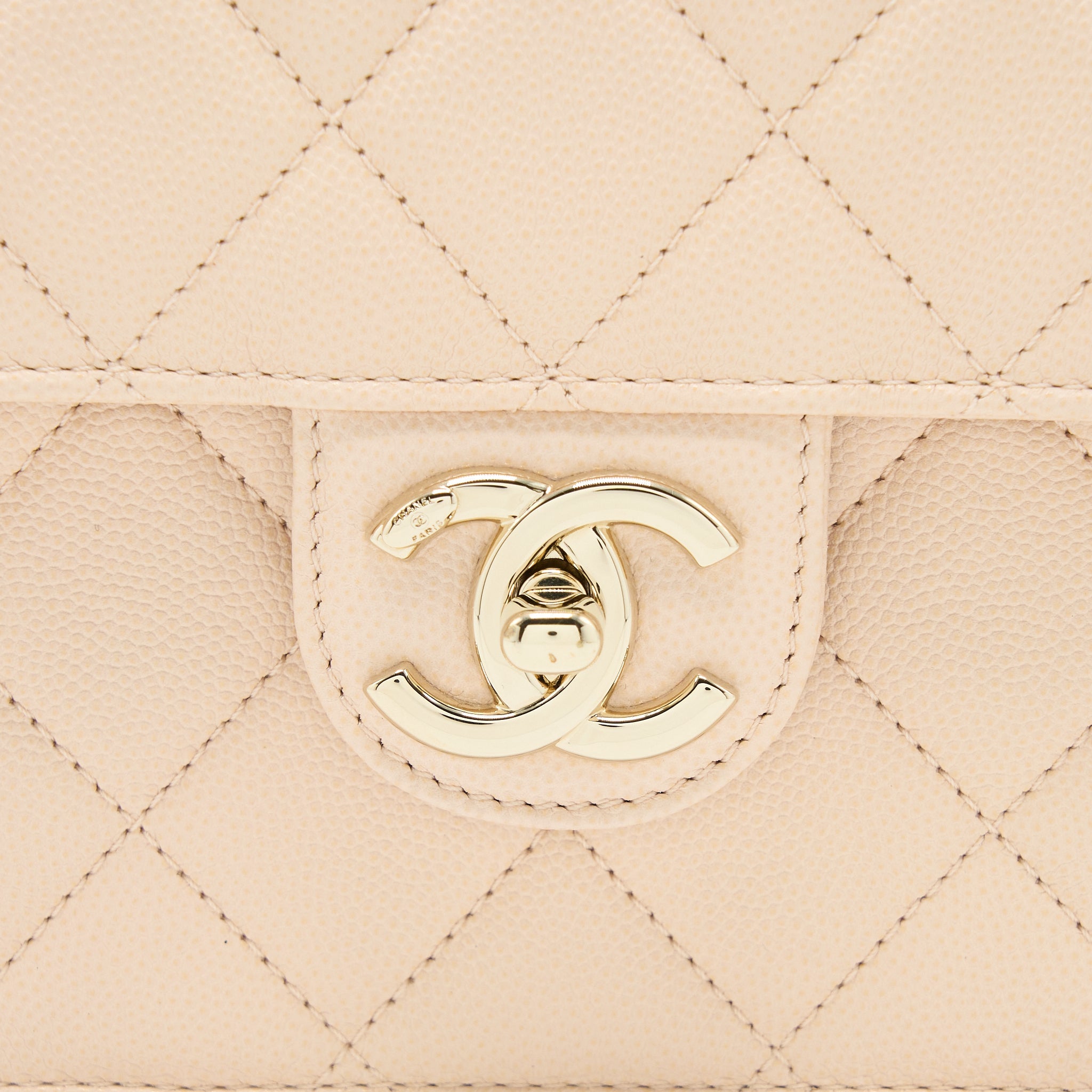 CHANEL 21K CROSSBODY BAG CAVIAR LIGHT BEIGE LGHW (MICROCHIP)