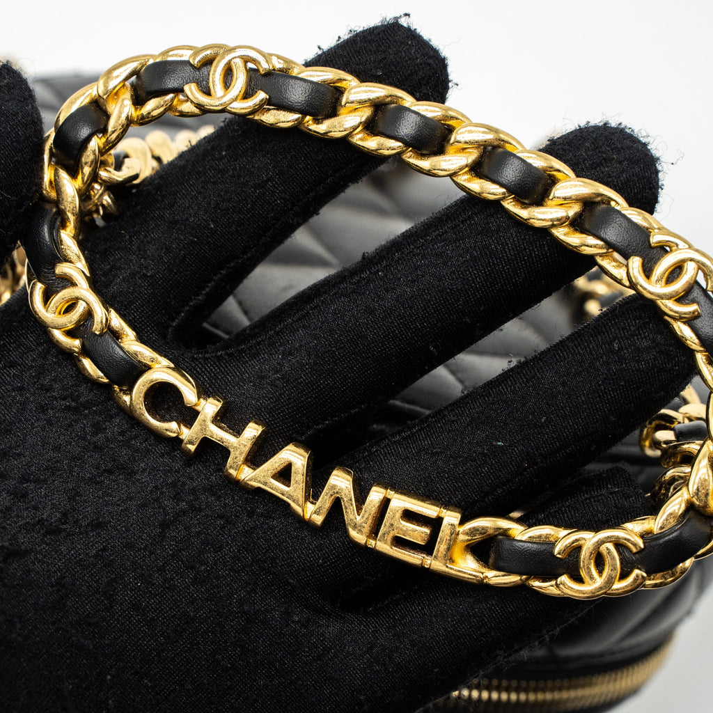 CHANEL ROUND VANITY WITH ROUND HANDLE CROSSBODY BAG LAMBSKIN BLACK GHW (MICROCHIP)