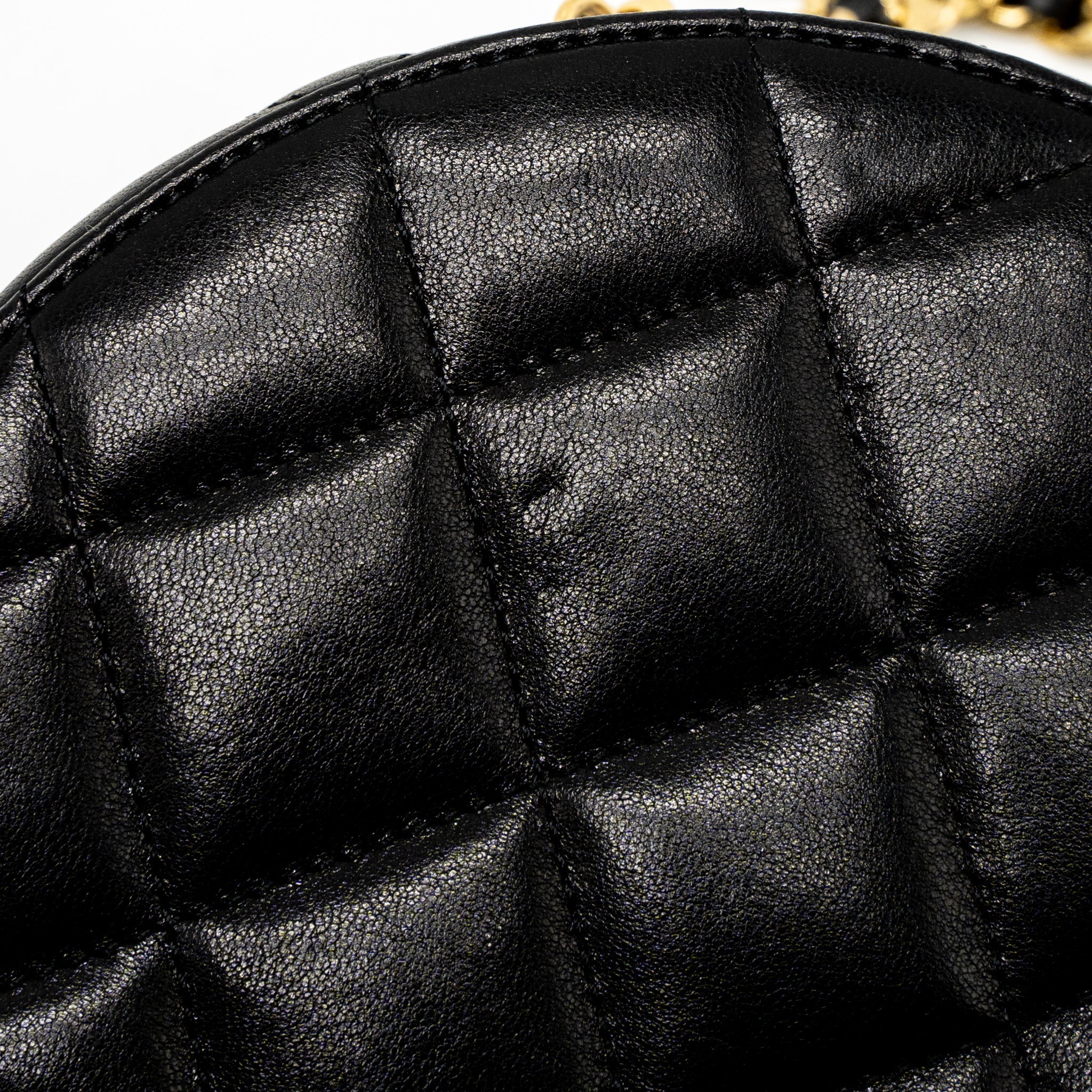 CHANEL ROUND VANITY WITH ROUND HANDLE CROSSBODY BAG LAMBSKIN BLACK GHW (MICROCHIP)