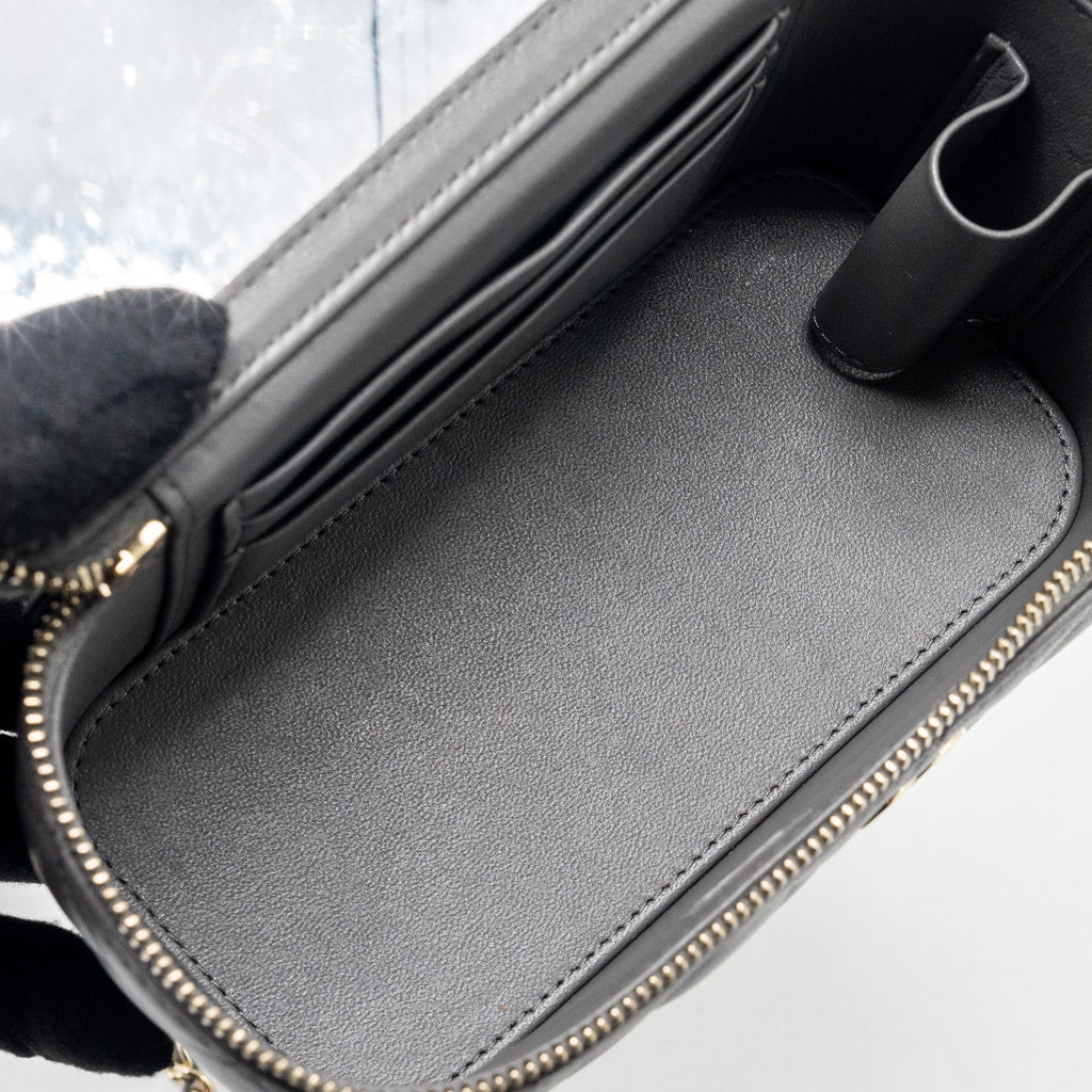 CHANEL LONG VANITY CASE LAMBSKIN GREY LGHW (MICROCHIP)