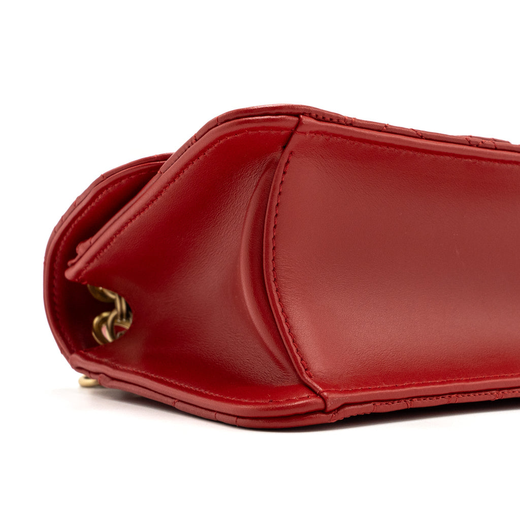 SALVATORE FERRAGAMO GLANCING SHOULDER BAG CALFSKIN RED GHW