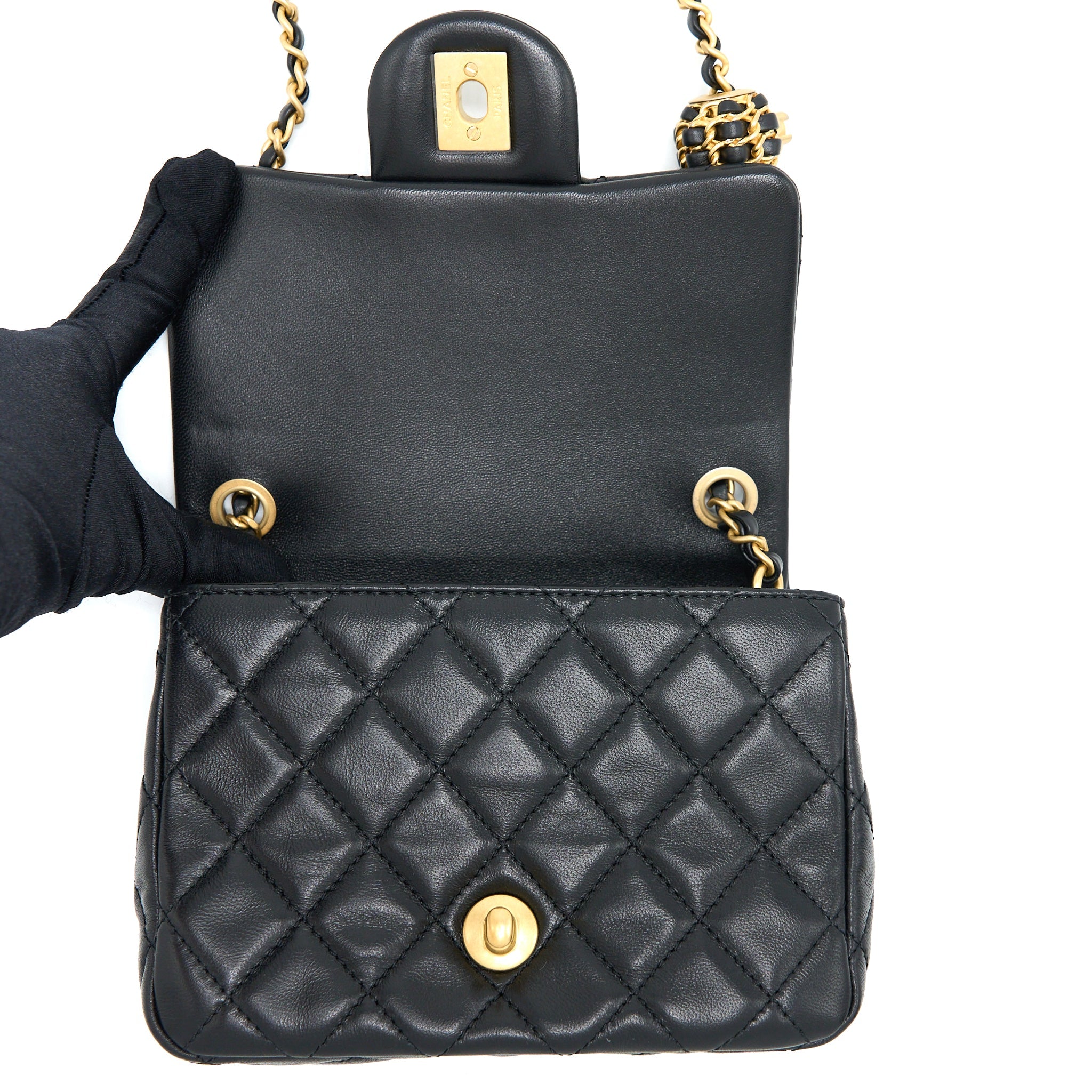CHANEL 22S PEARL CRUSH MINI SQUARE FLAP BAG LAMBSKIN BLACK GHW(MICROCHIP)