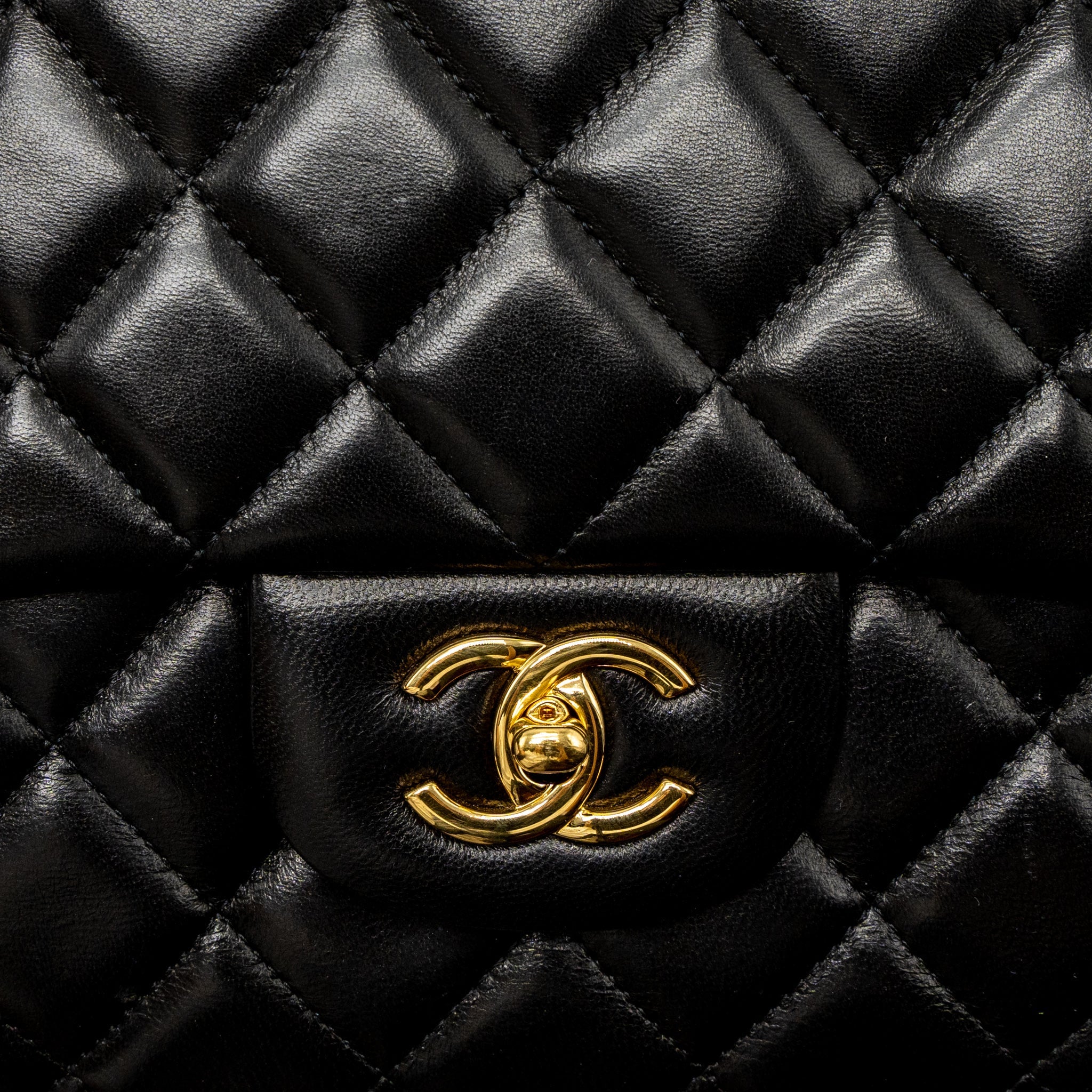 CHANEL MAXI CLASSIC SINGLE FLAP BAG LAMBSKIN BLACK GHW