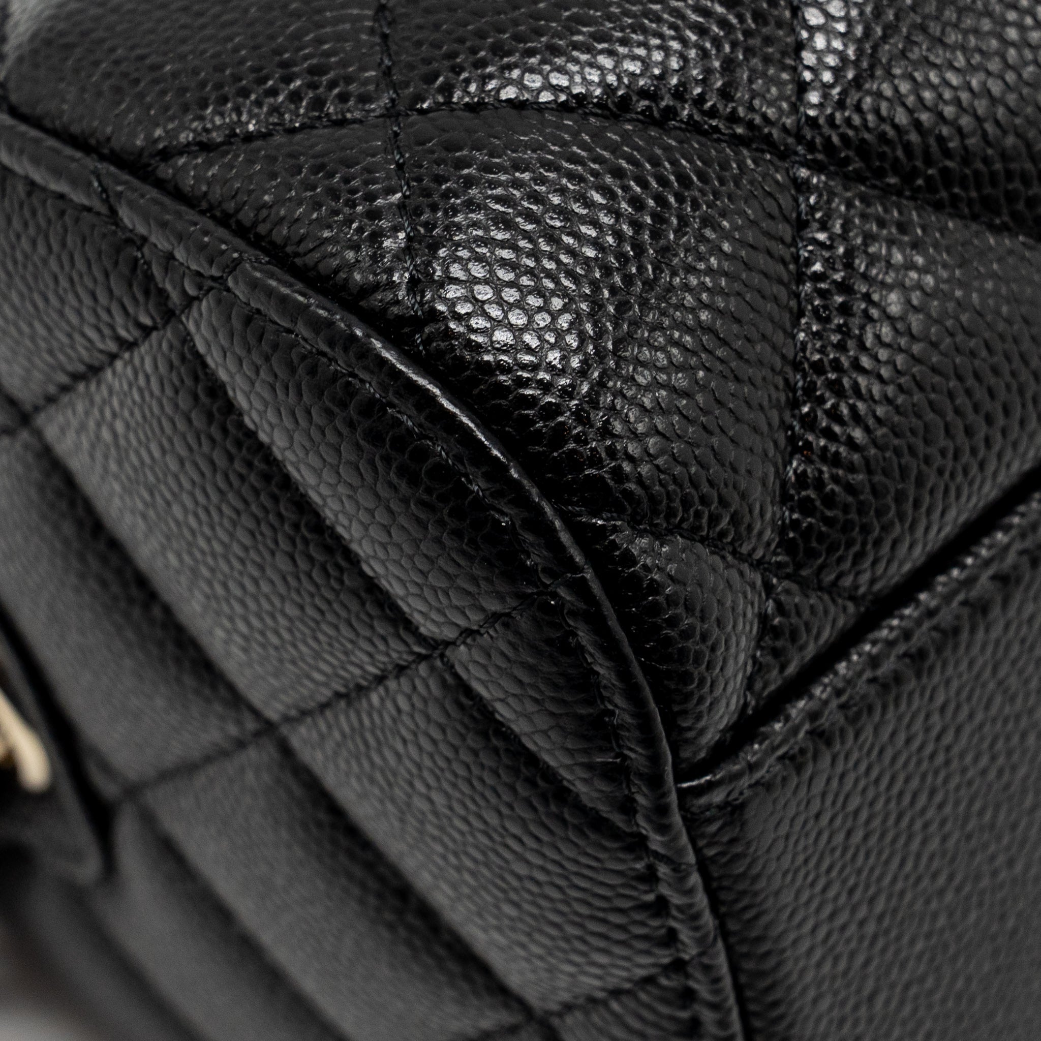 CHANEL 25P MINI BOWLING BAG CAVIAR BLACK LGHW (MICROCHIP)