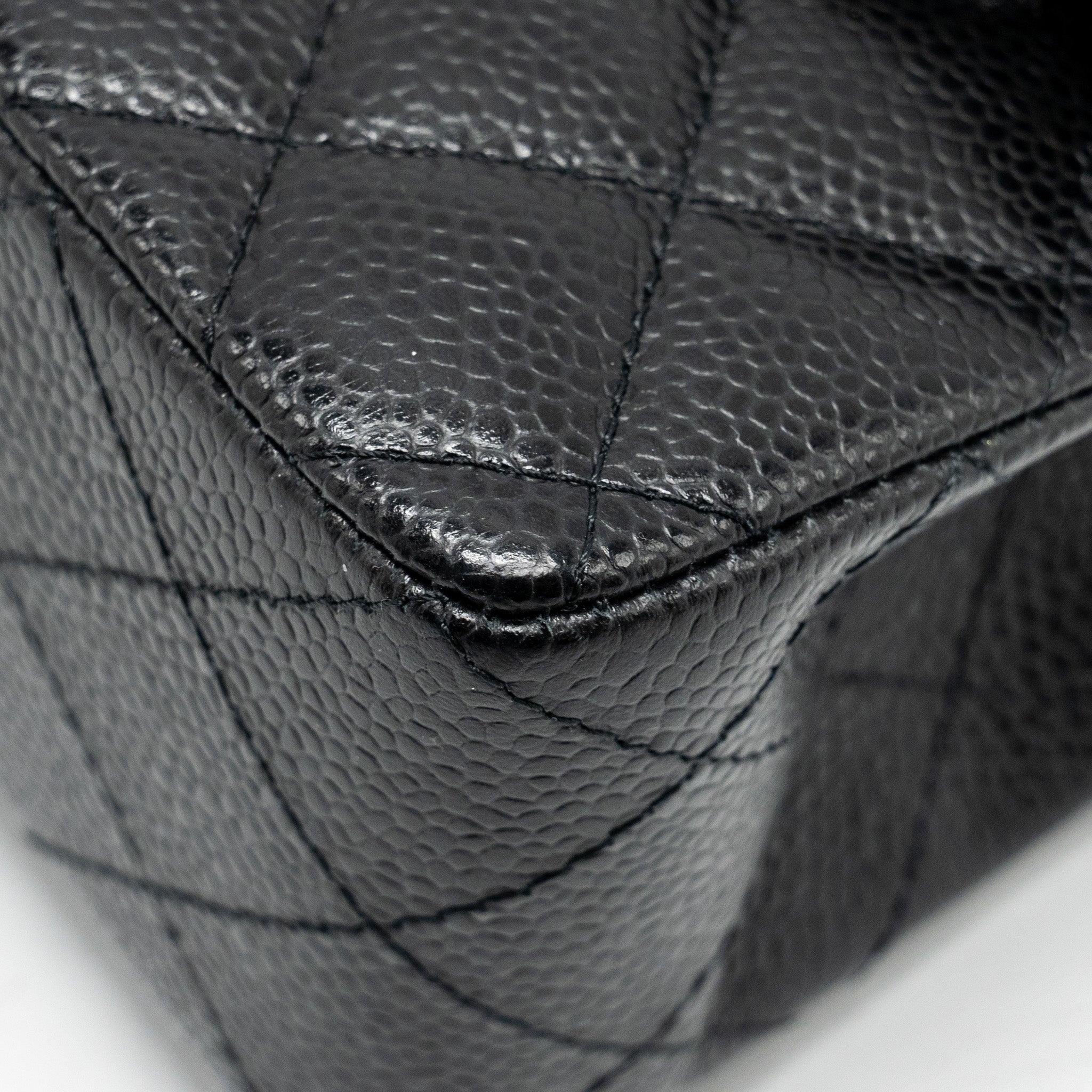 CHANEL SMALL CLASSIC DOUBLE FLAP BAG CAVIAR BLACK SHW (MICROCHIP)