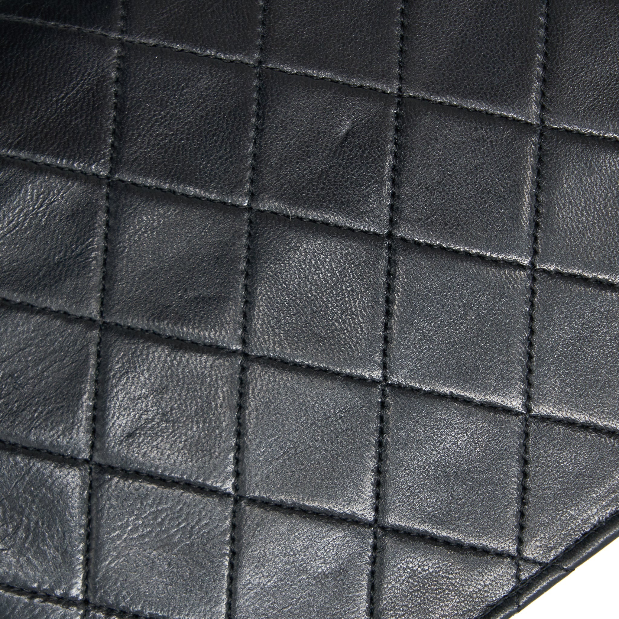 CHANEL VINTAGE QUILTED LAMBSKIN FLAP SHOULDER BAG