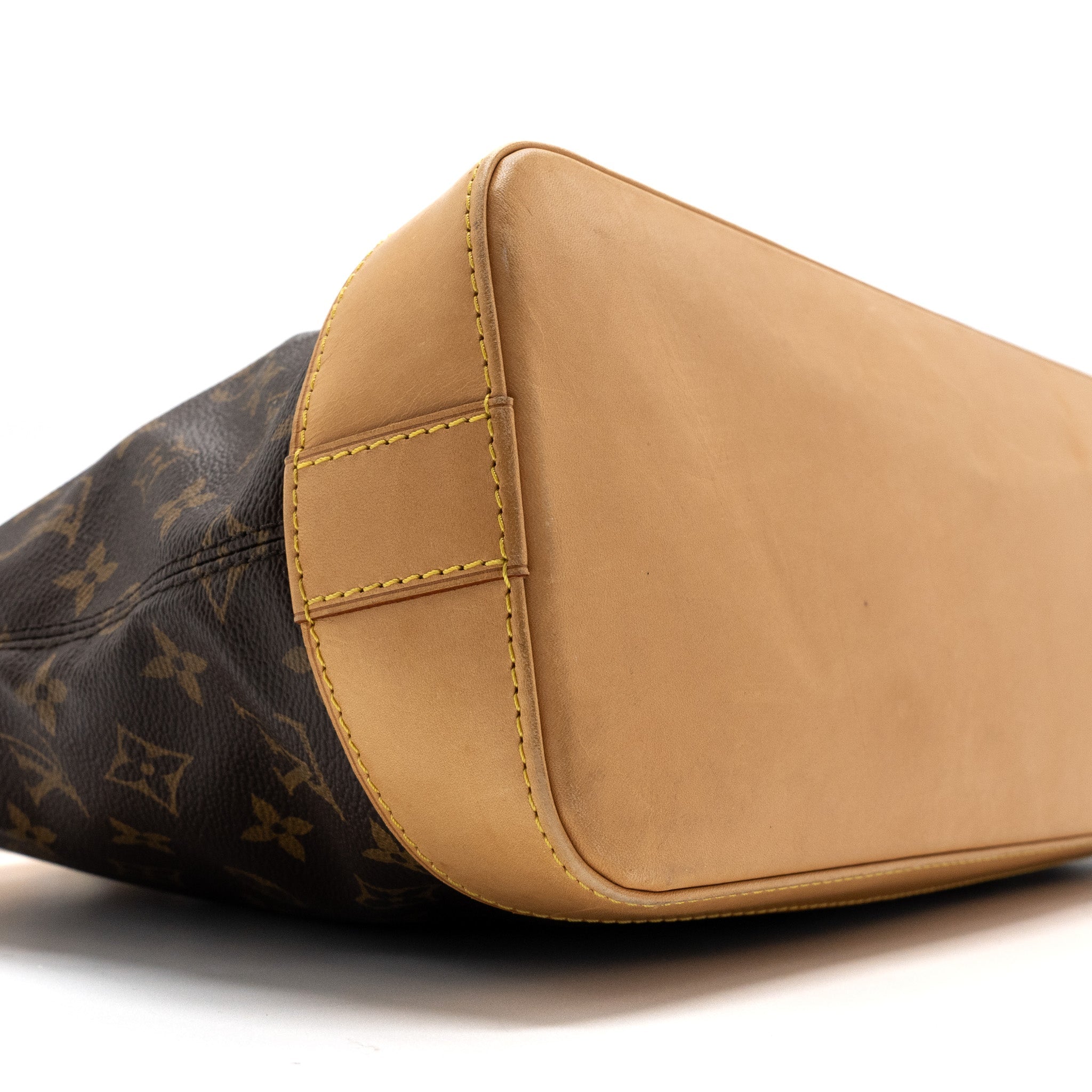 LOUIS VUITTON ZIPPER TOTE BAG MONOGRAM CANVAS GHW
