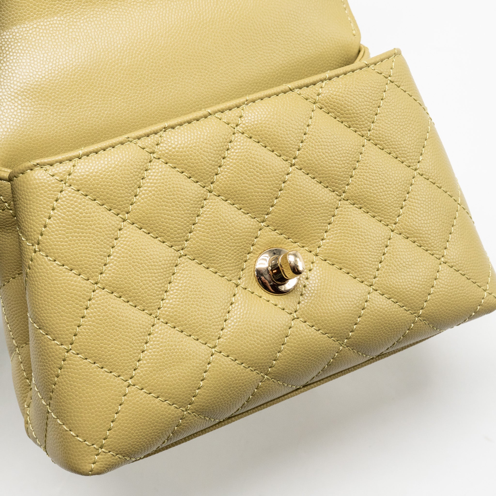 CHANEL MINI COCO HANDLE CAVIAR LIGHT GREEN LGHW (MICROCHIP)