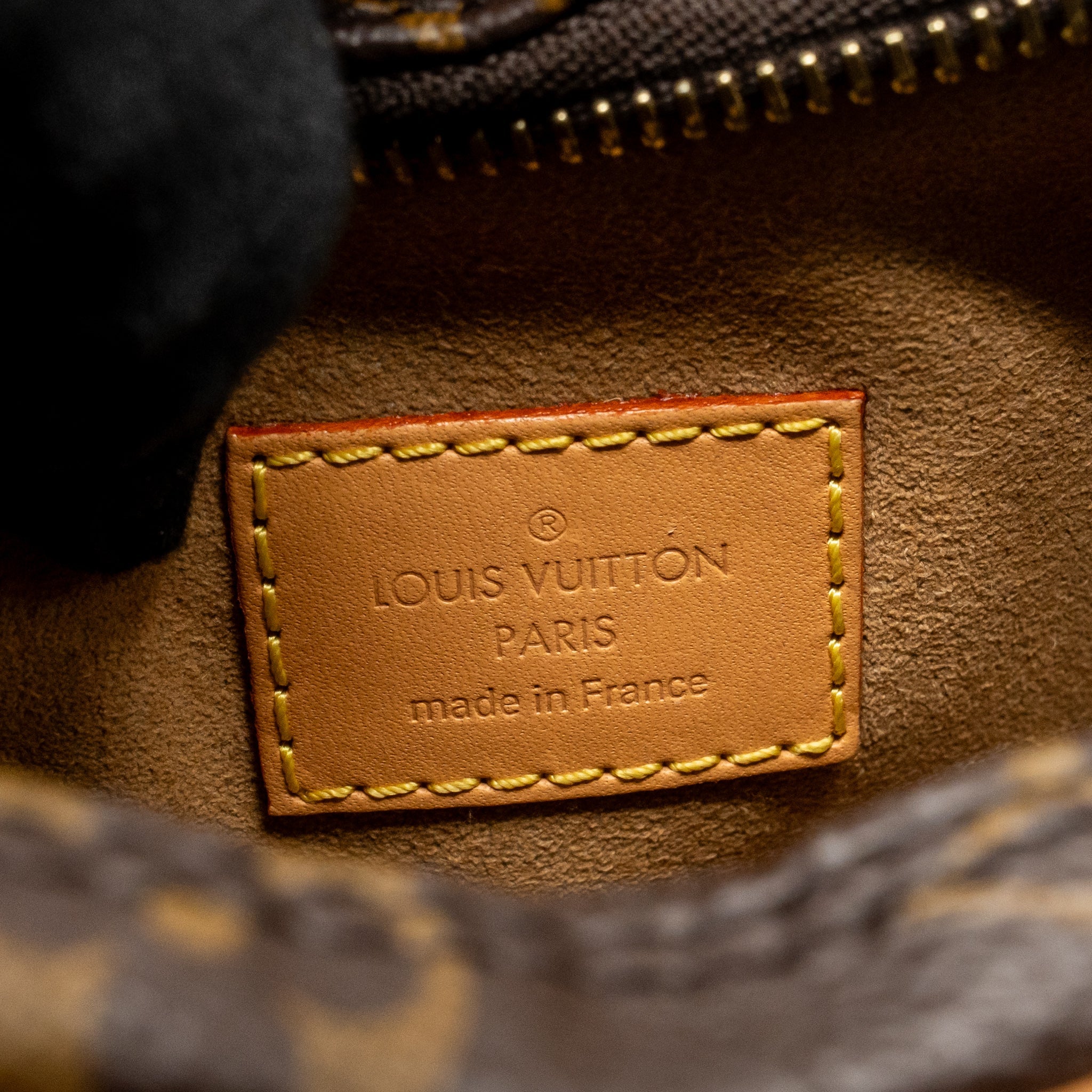 LOUIS VUITTON LOOP PM BAG MONOGRAM CANVAS GHW