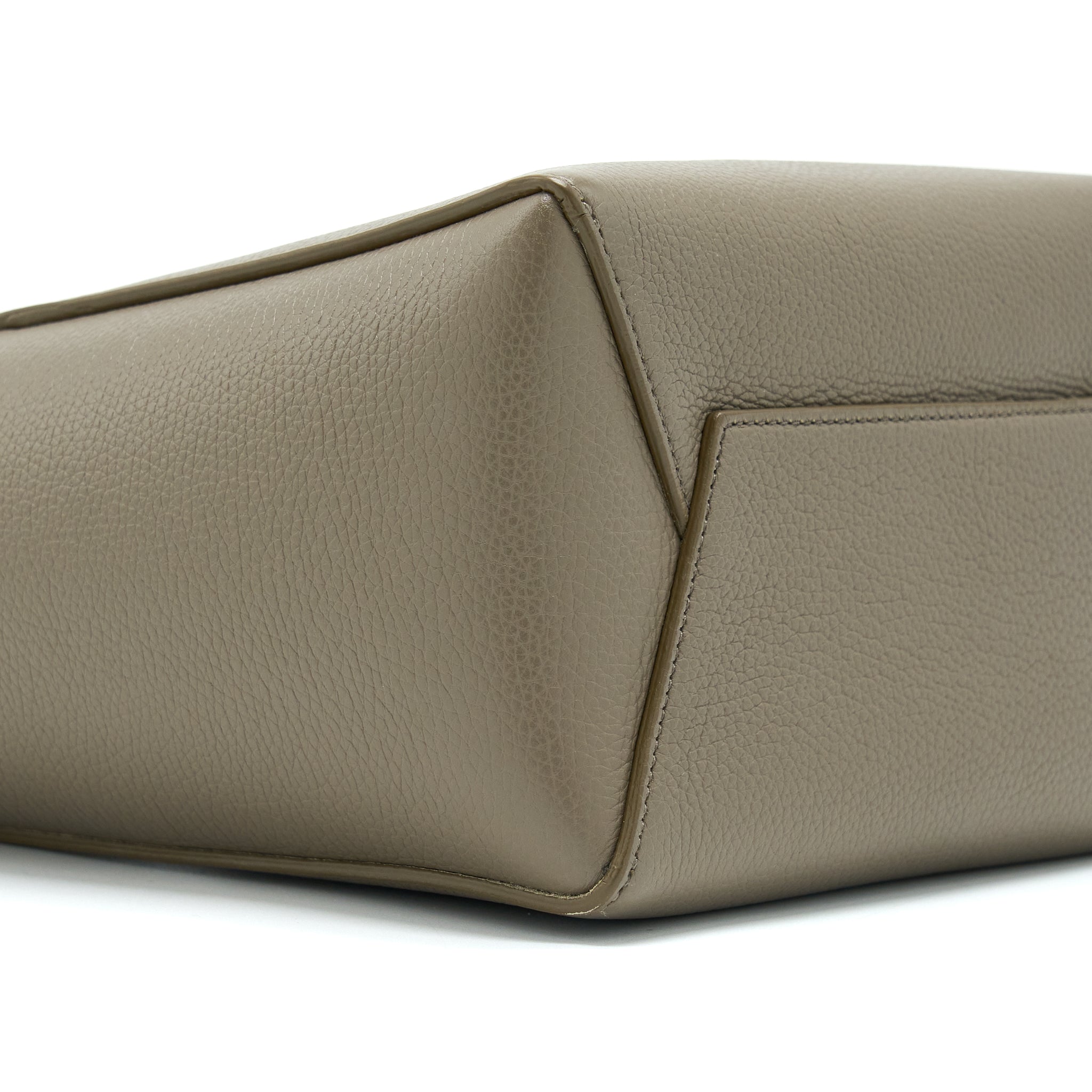 CELINE SMALL SANGLE BUCKET BAG LIGHT GREY GHW
