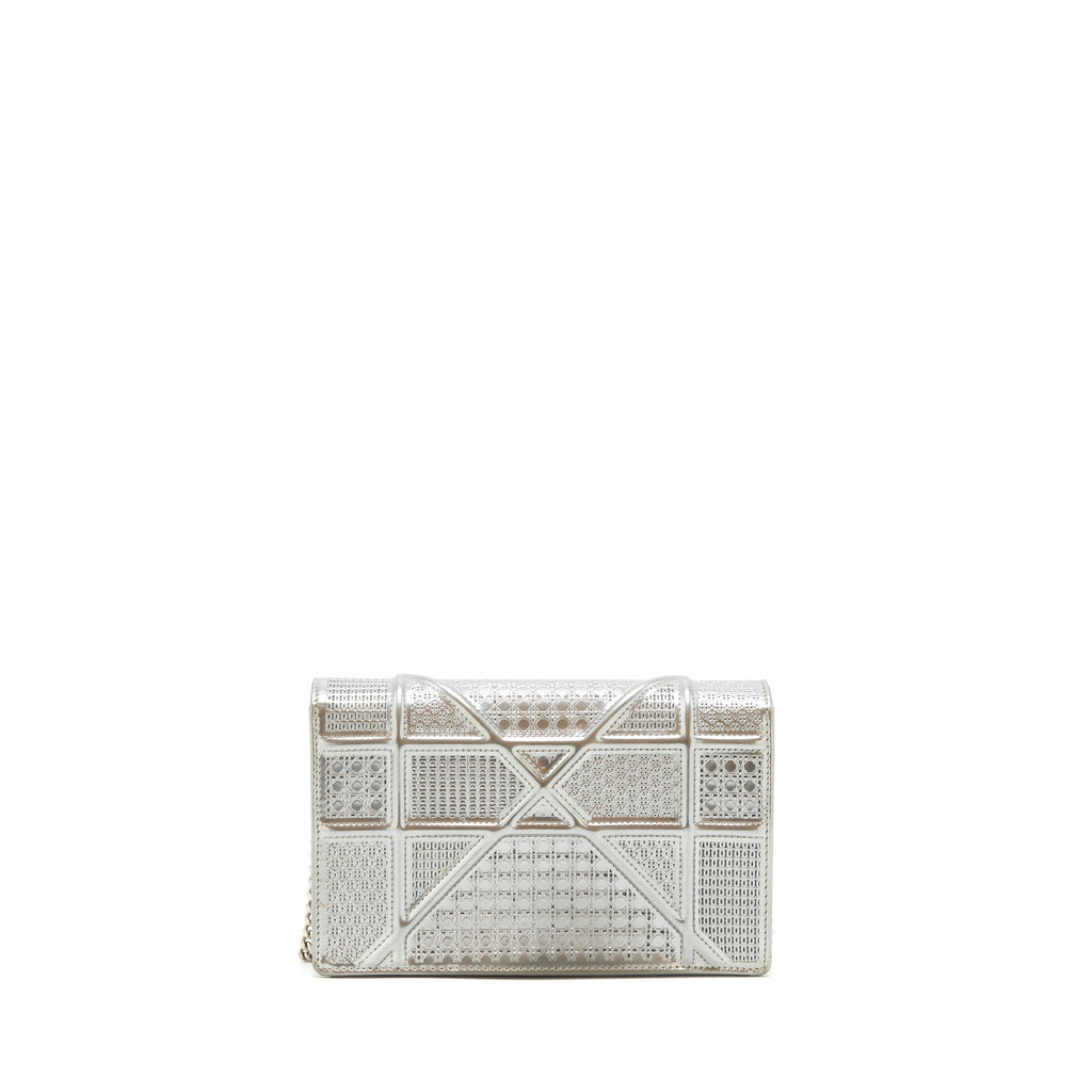 DIOR DIORAMA WALLET ON CHAIN METALLIC SILVER SHW