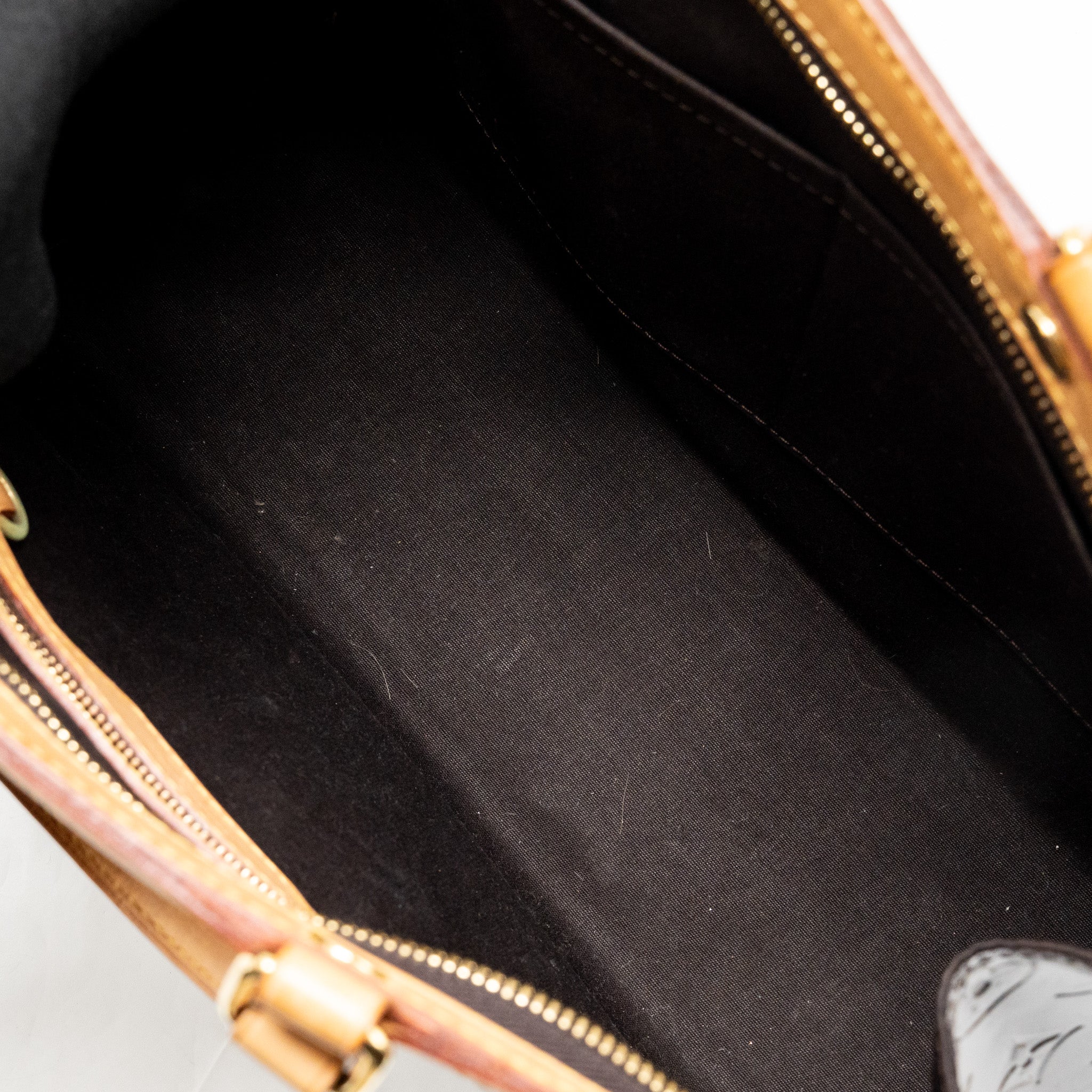 LOUIS VUITTON VERNIS BREA MM BAG MONOGRAM PATENT AMARANTE GHW