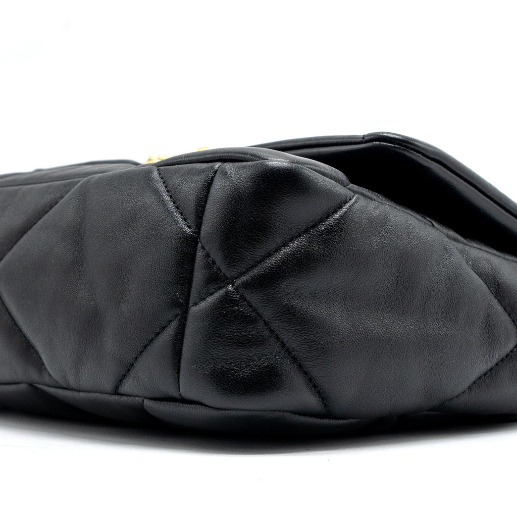 CHANEL SMALL 19 BAG LAMBSKIN BLACK MULTICOLOUR HARDWARE (MICROCHIP)