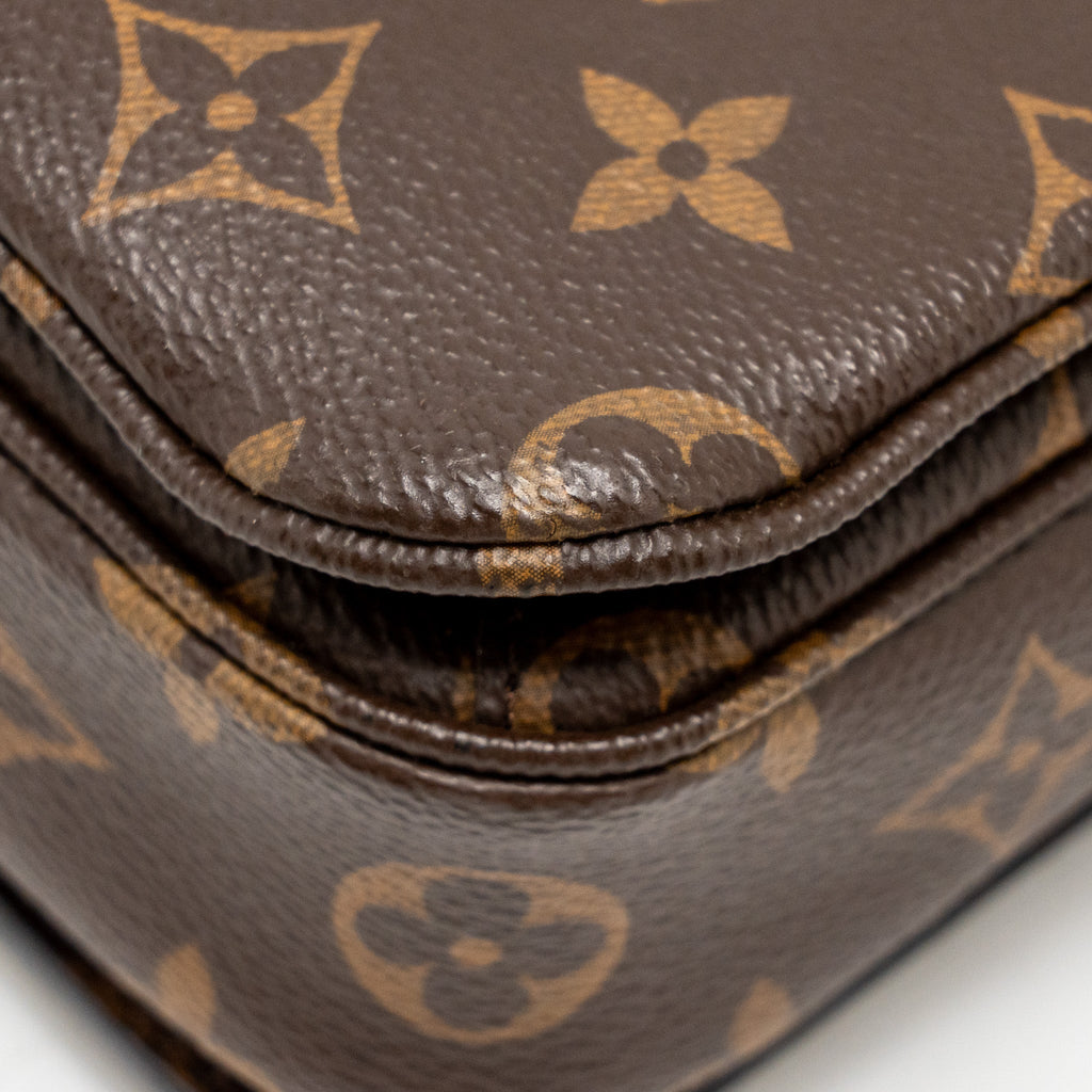 LOUIS VUITTON POCHETTE METIS MONOGRAM CANVAS GHW