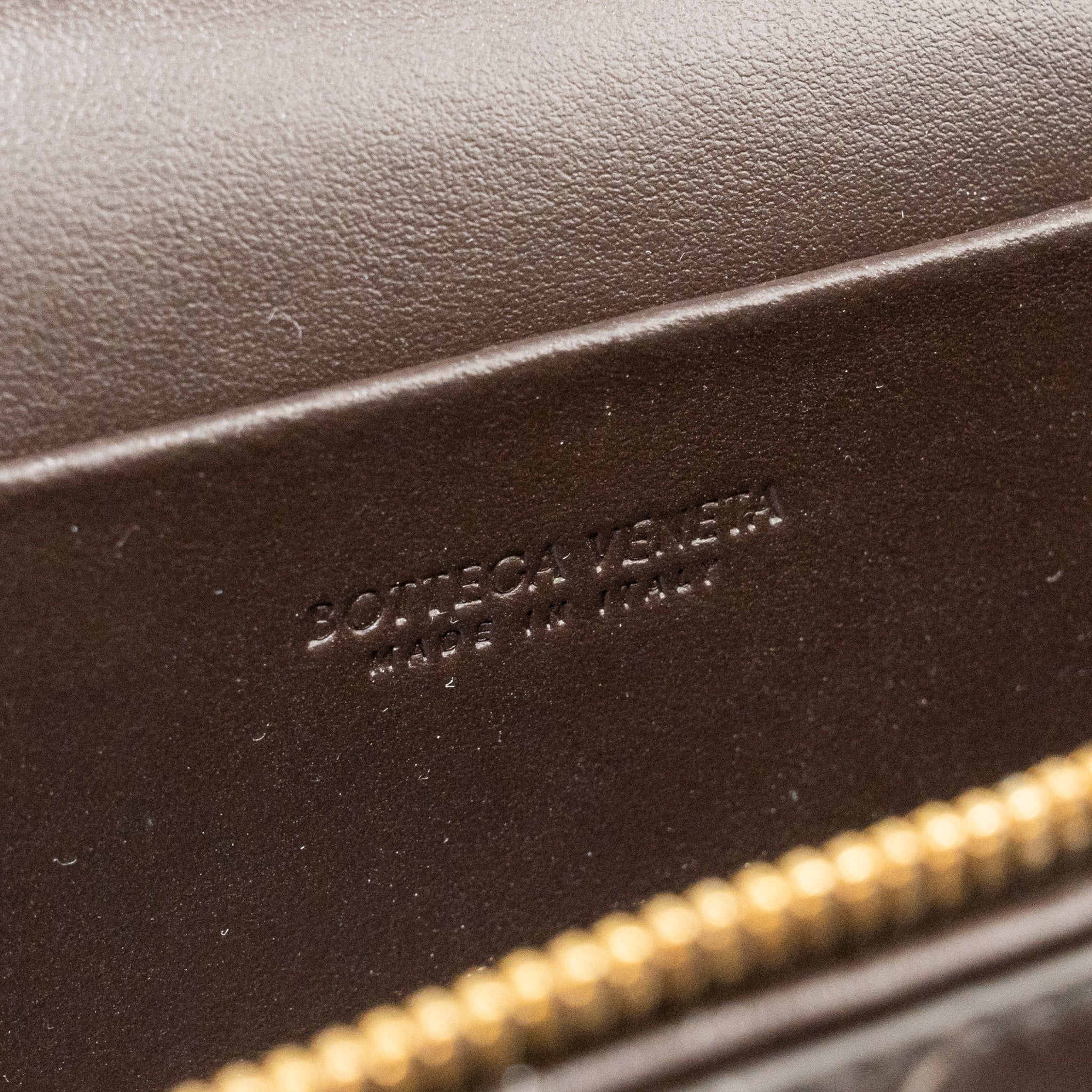BOTTEGA VENETA BANG BANG VANITY CASE WITH STRAP INTRECCIATO LEATHER FONDANT GHW