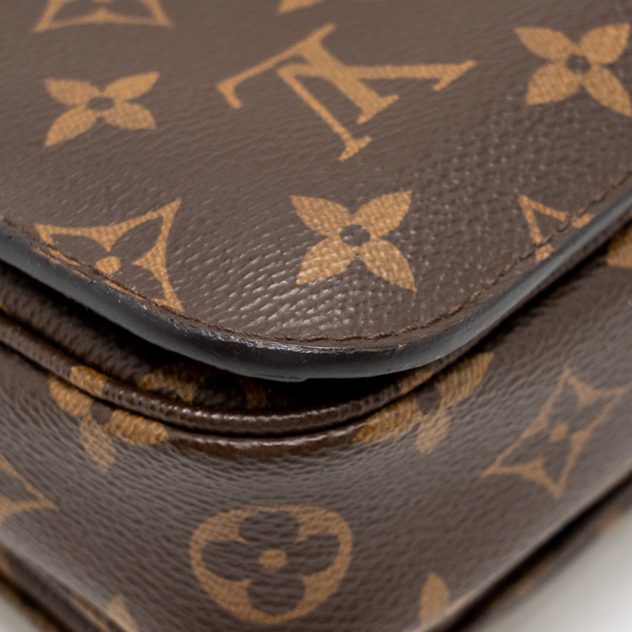 LOUIS VUITTON POCHETTE METIS MONOGRAM CANVAS GHW